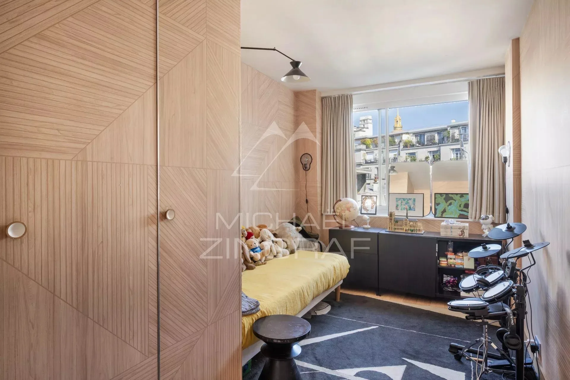 A vendre - Paris 7ème - 3 Chambres - Parfait état - 15