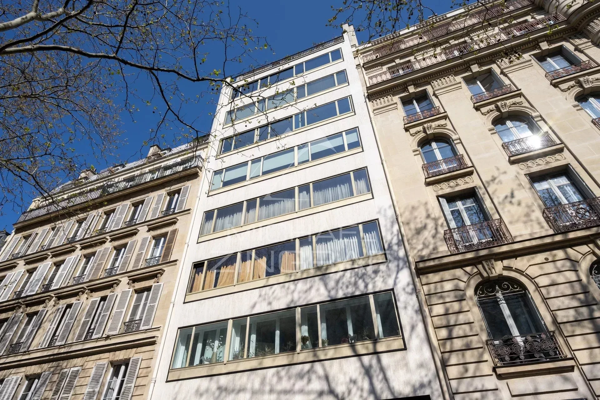 A vendre - Paris 7ème - 3 Chambres - Parfait état - 20