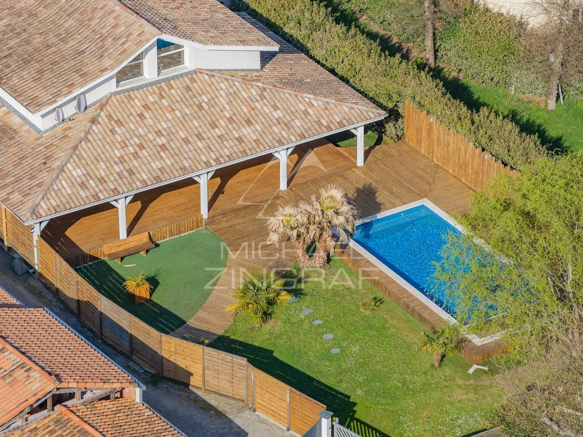 Gujan-Mestras - Proche commerces - 13
