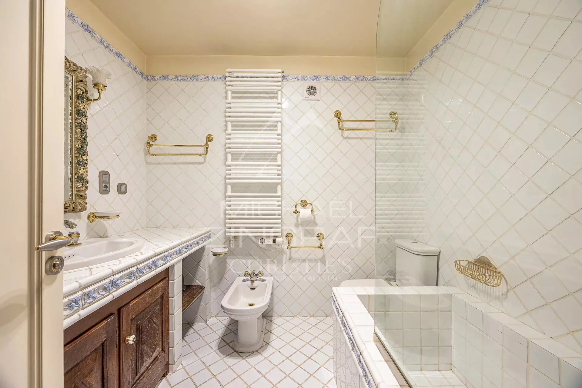 CANNES - CROISETTE – APPARTEMENT D'EXCEPTION - 11