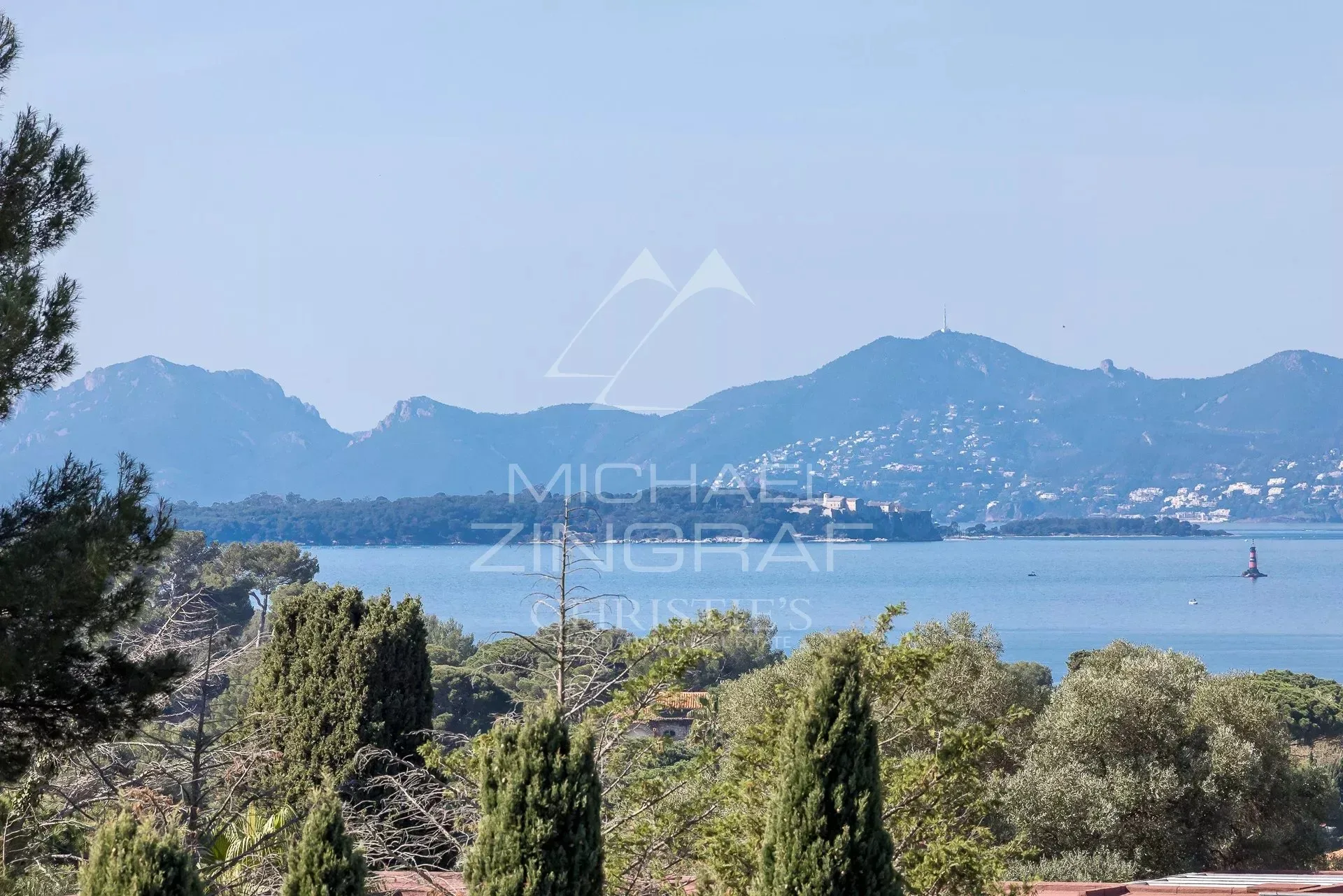 Exceptionnel 4 pièces en dernier étage – Vue mer panoramique 360° - 22