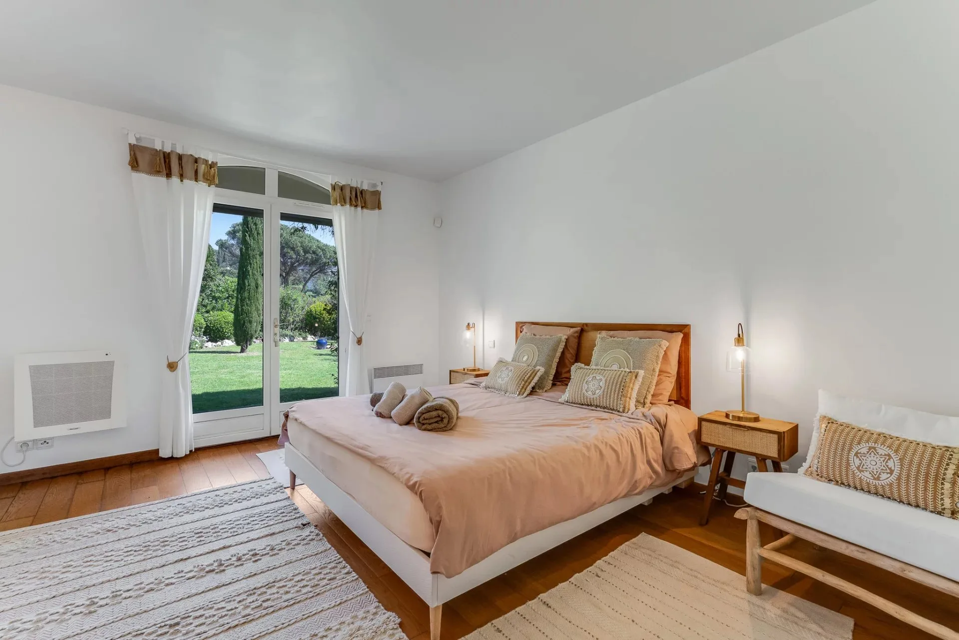 Villa provençale dans un domaine sécurisée vue mer - 10