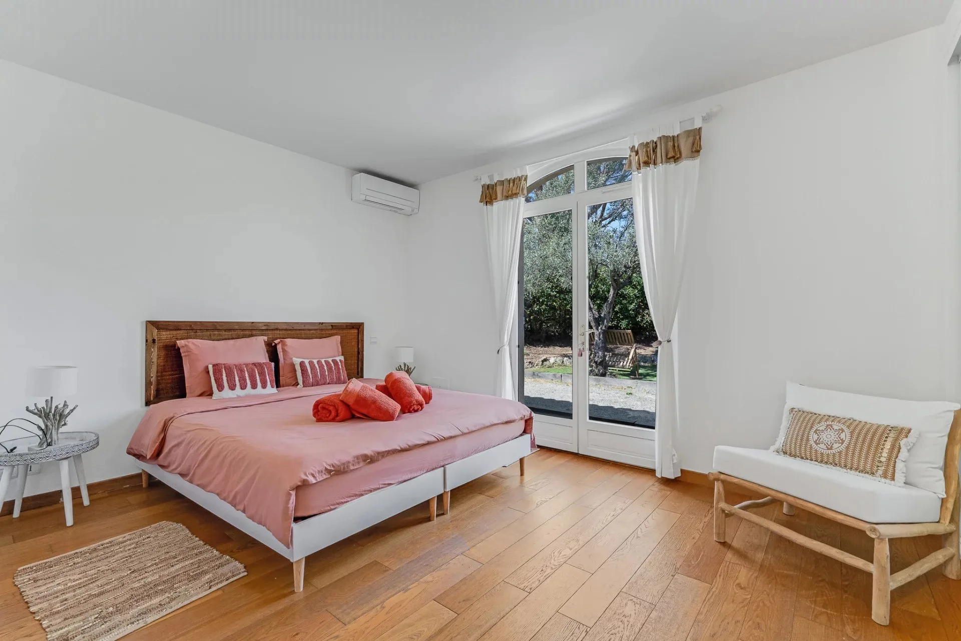 Villa provençale dans un domaine sécurisée vue mer - 11