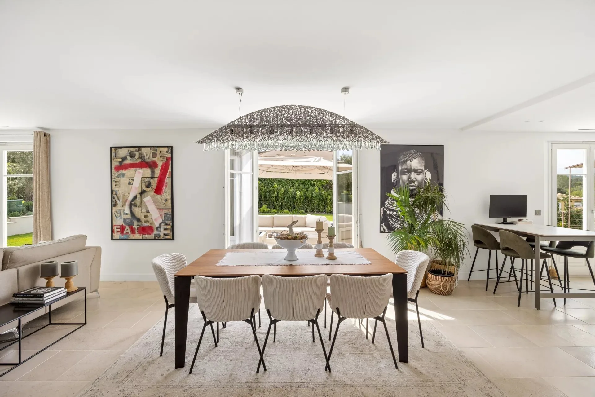 Magnifique rénovation dans un domaine fermé - 4