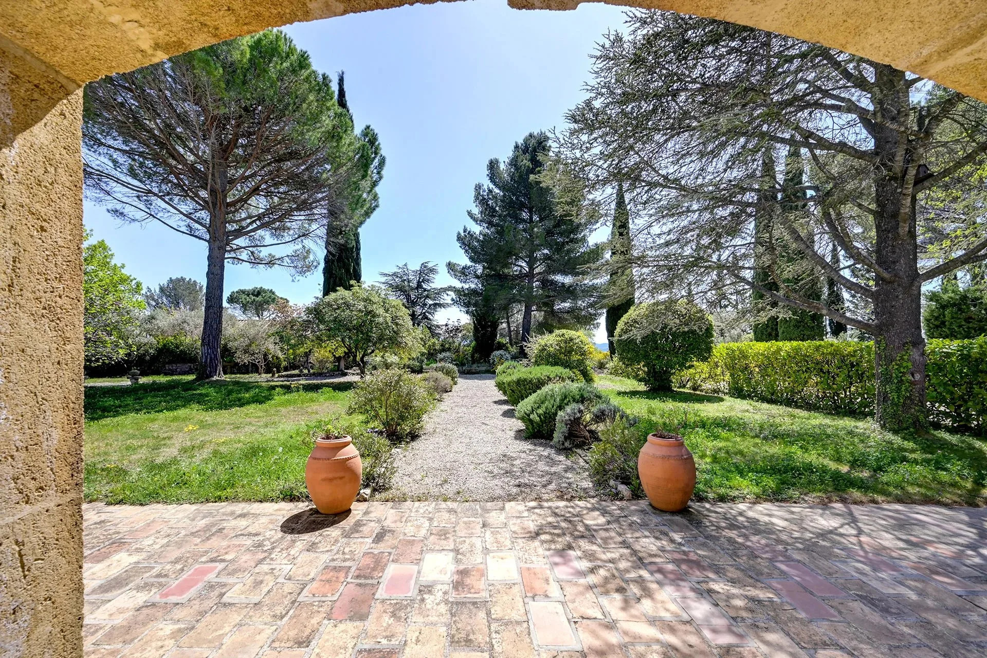 Charmante bastide avec vue imprenable sur la Saint-Victoire - 28