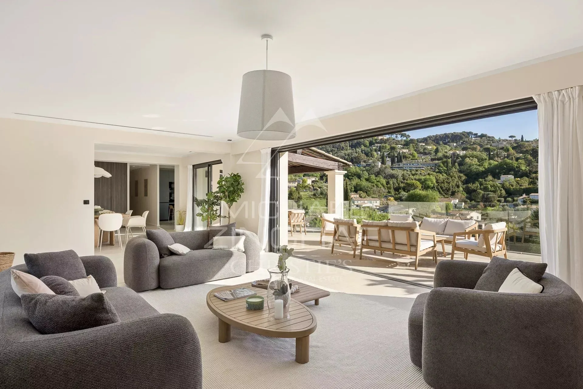 Villa entièrement rénovée avec vue panoramique sur Saint-Paul de Vence - 6