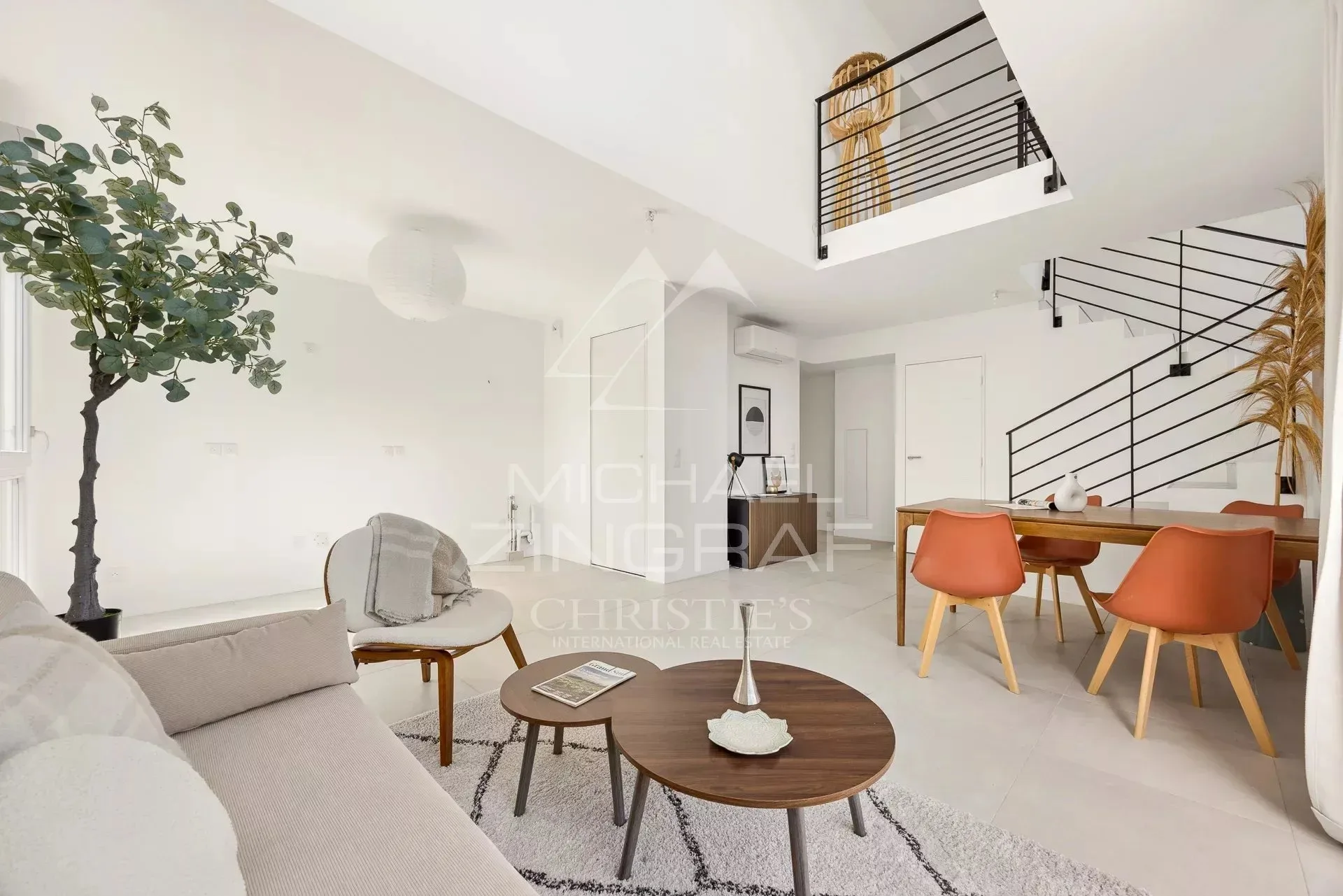 ANTIBES – DUPLEX DERNIER ÉTAGE – TERRASSES SUD – RÉSIDENCE RECENTE - 13