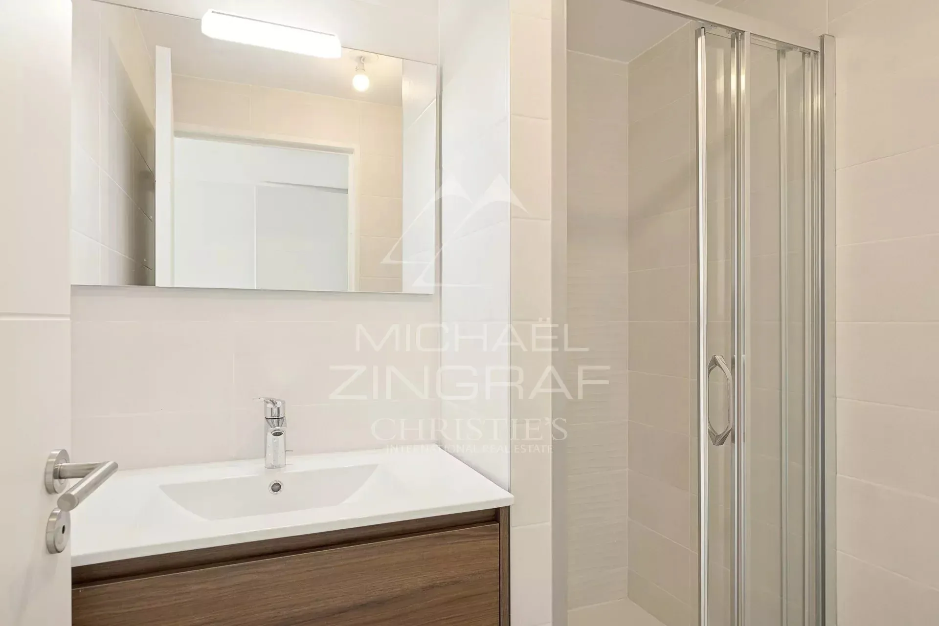 ANTIBES – DUPLEX DERNIER ÉTAGE – TERRASSES SUD – RÉSIDENCE RECENTE - 17