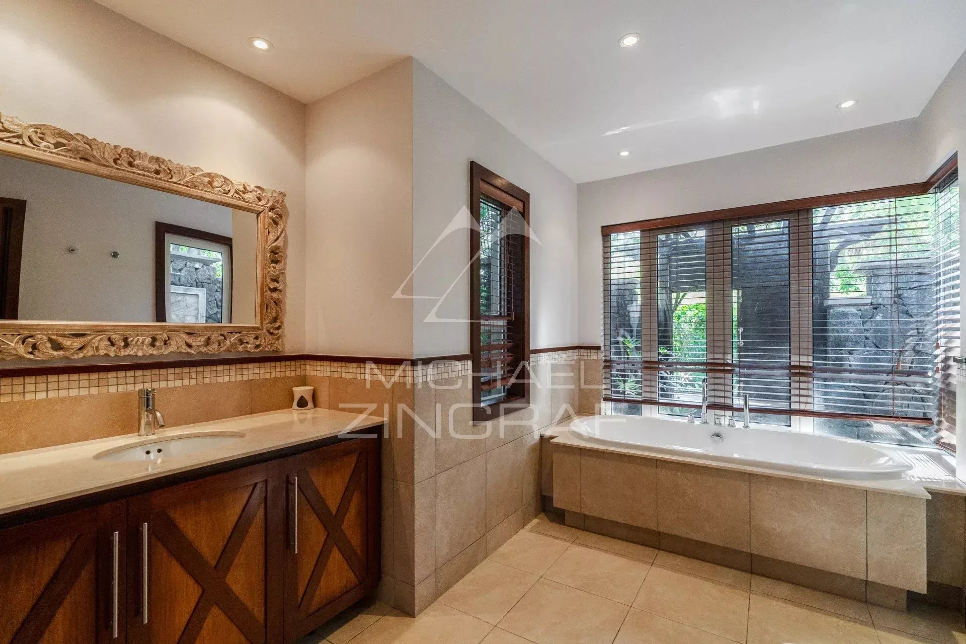 Villa d’exception avec vue panoramique sur l’océan à Valriche - 30
