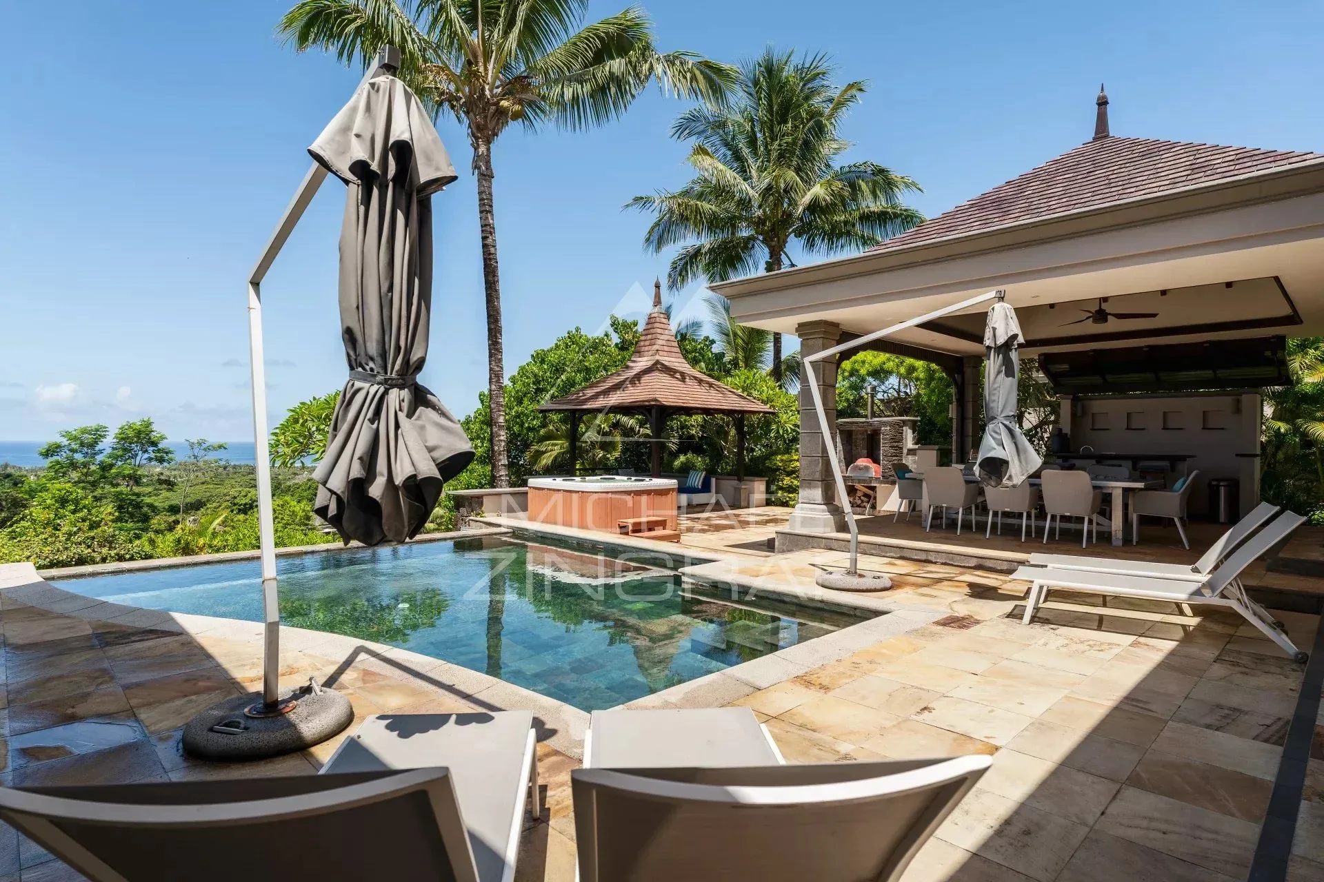 Villa d’exception avec vue panoramique sur l’océan à Valriche - 41