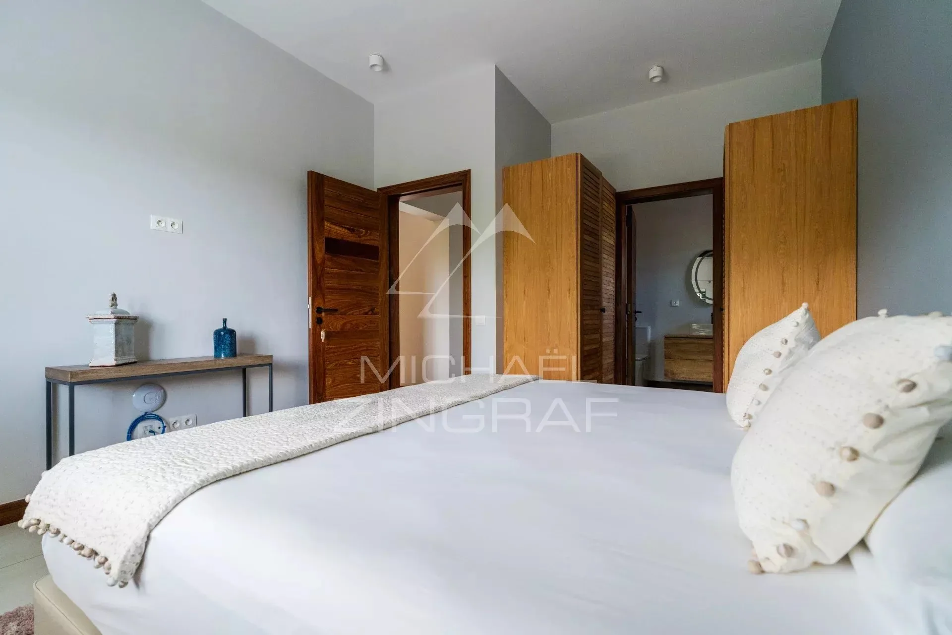 Élégante villa contemporaine face au golf - Bel Ombre - 19