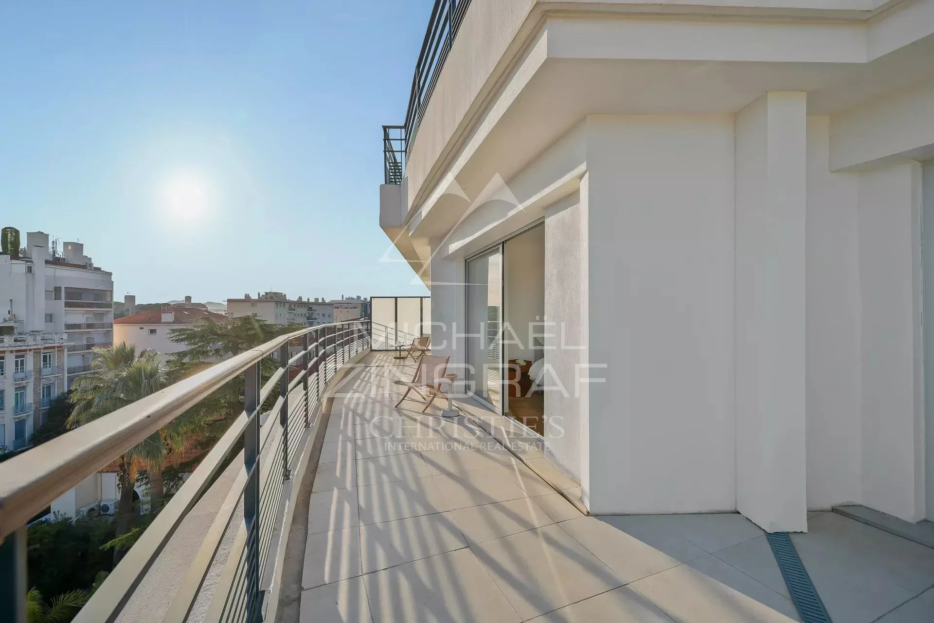 Cannes -  Proche Centre - Penthouse d'exception -Grandes terrasses - Vue mer panoramique - 12
