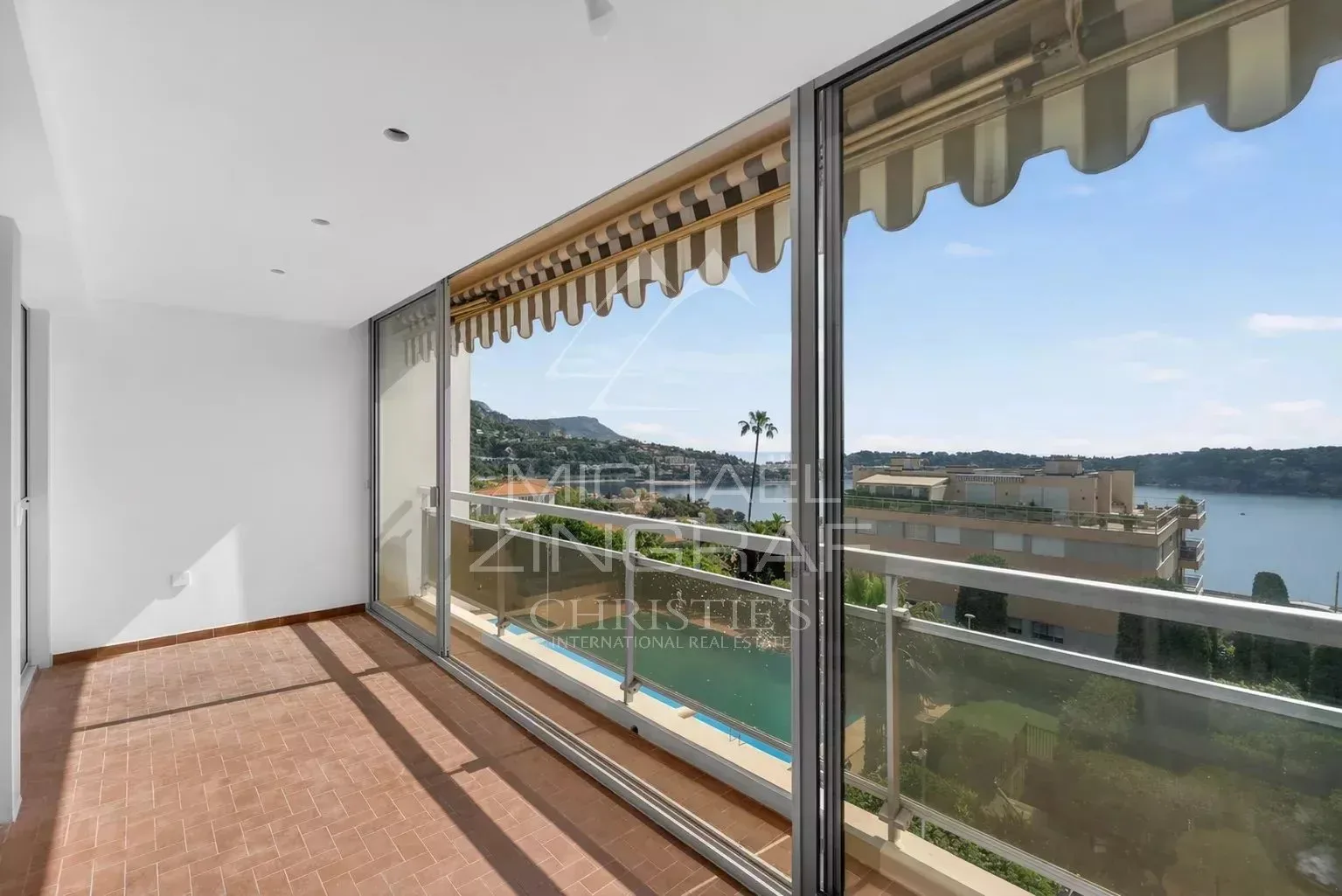 Villefranche-sur-mer - Magnifique 3 Pièces rénové avec cave et parking - 10