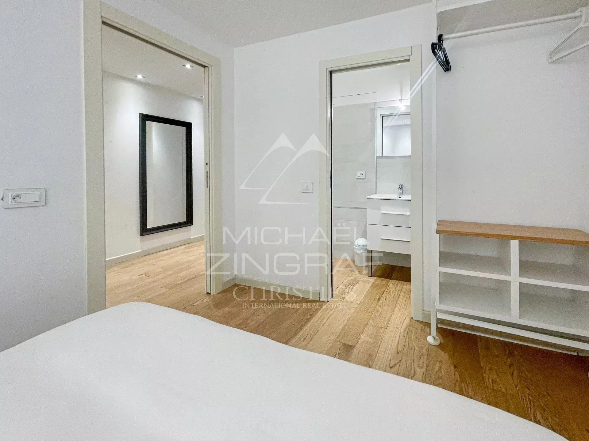 Appartement T3 - Centre Cannes - 11