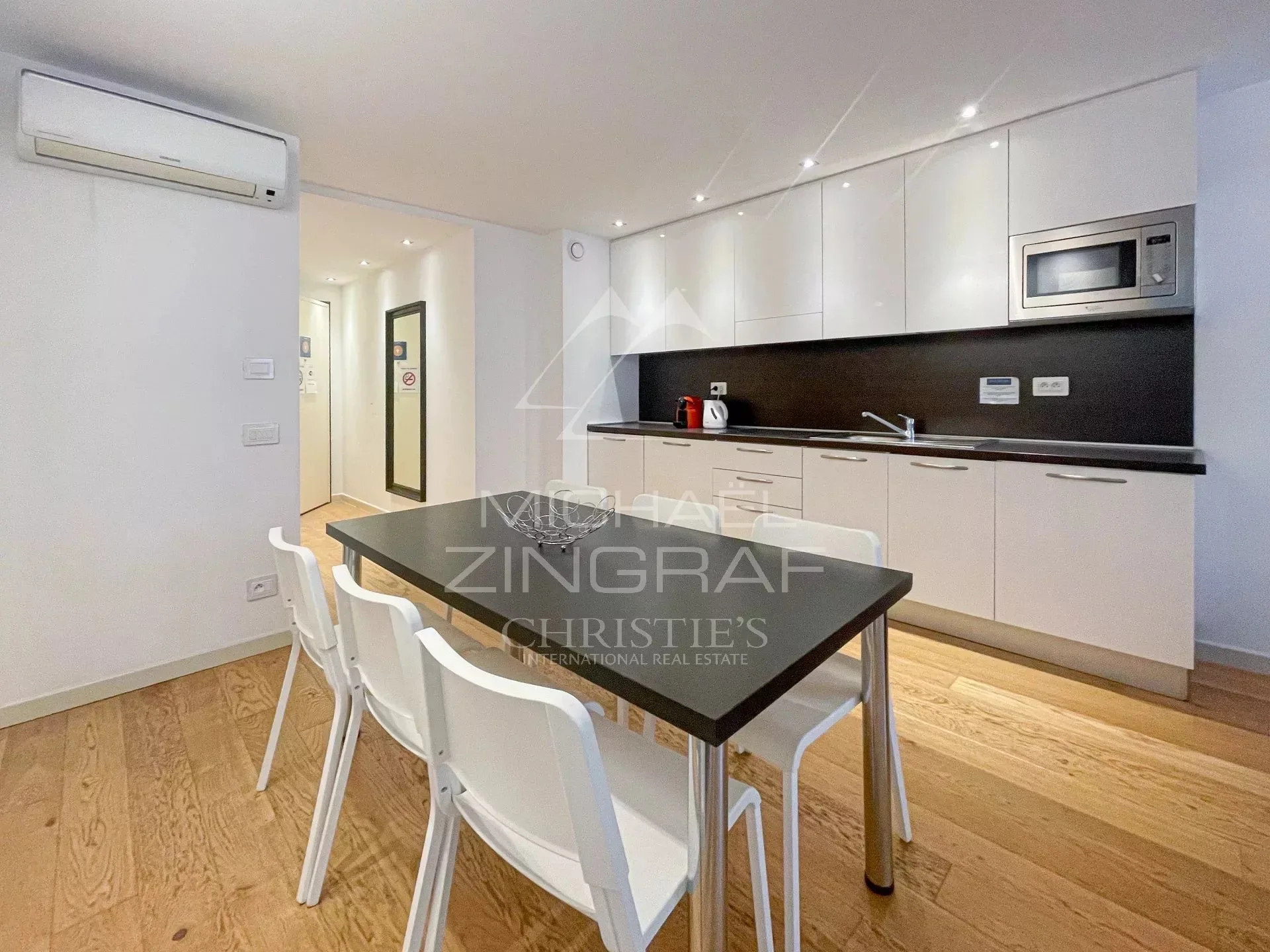 Appartement T3 - Centre Cannes - 8