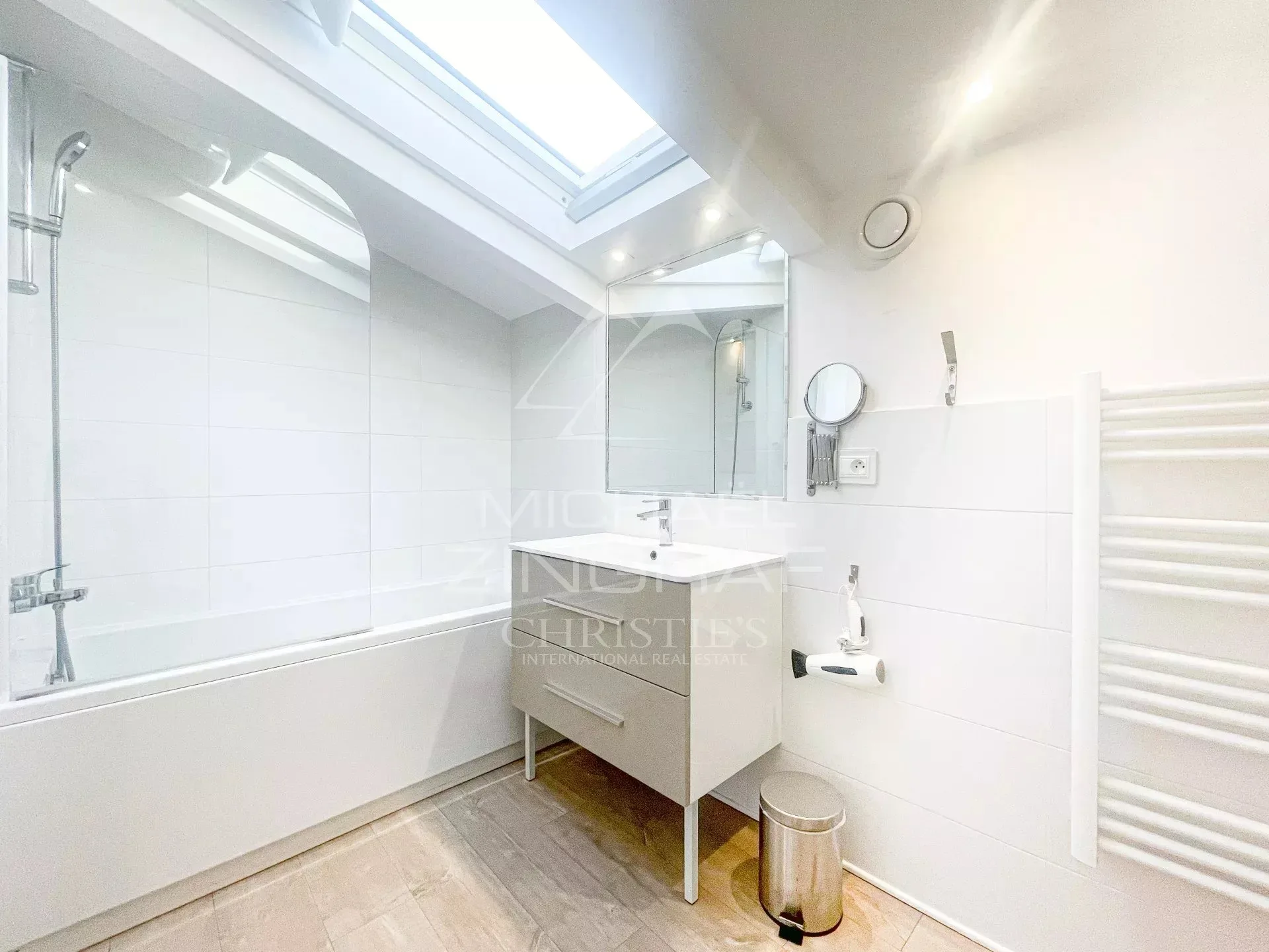Appartement T2 - Cannes Centre - 17
