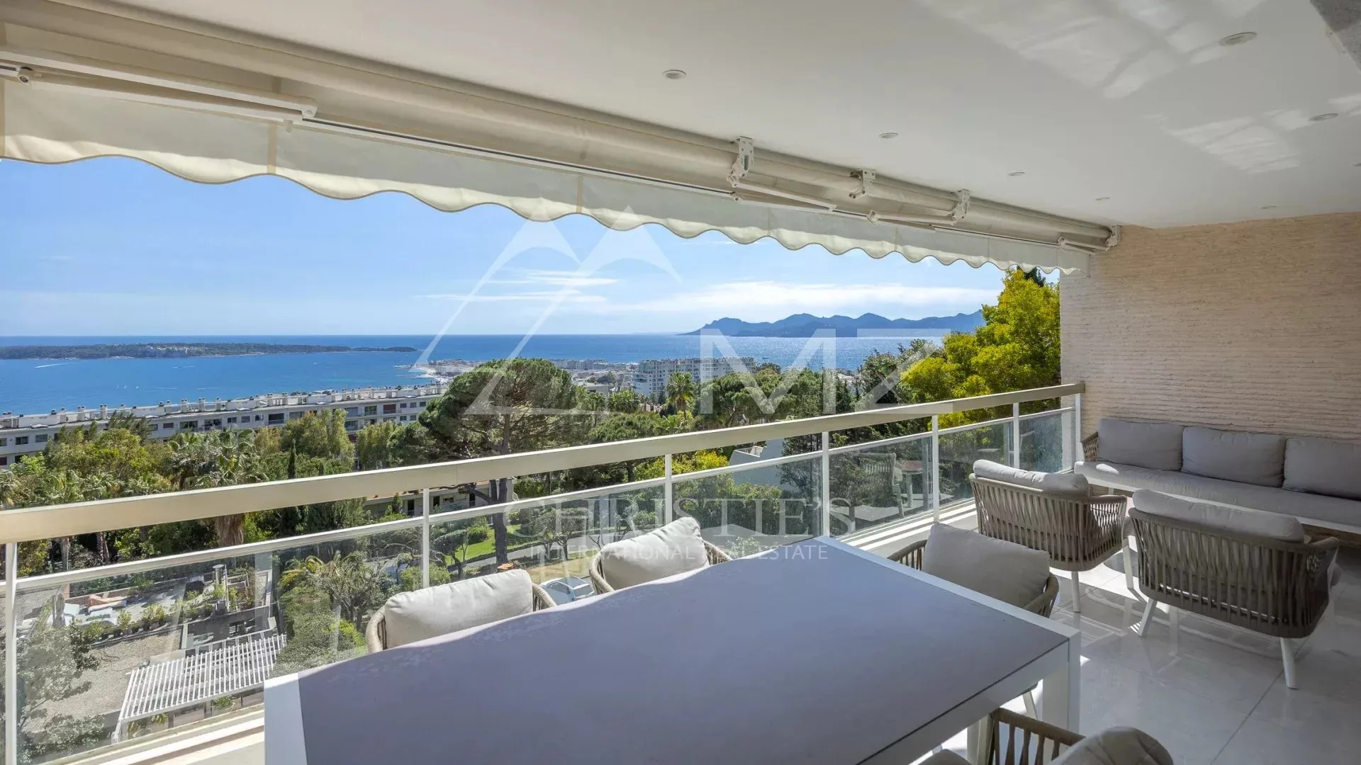 Superbe 3 pièces vue mer panoramique dans résidence de Prestige - 10