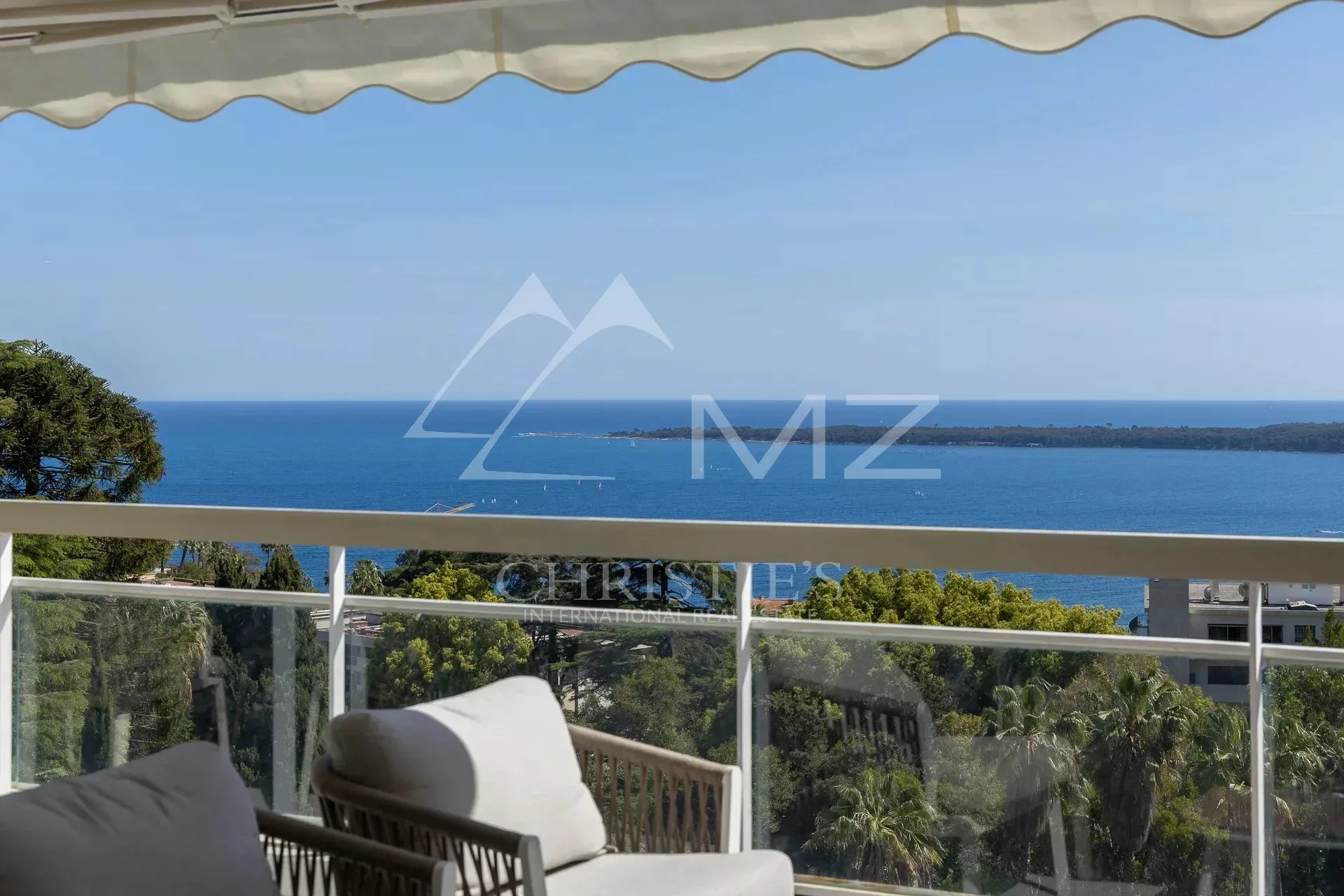 Superbe 3 pièces vue mer panoramique dans résidence de Prestige - 12