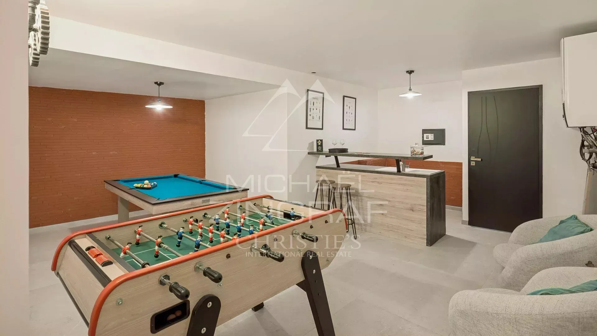 Élégante villa de style contemporain au calme absolu - 10