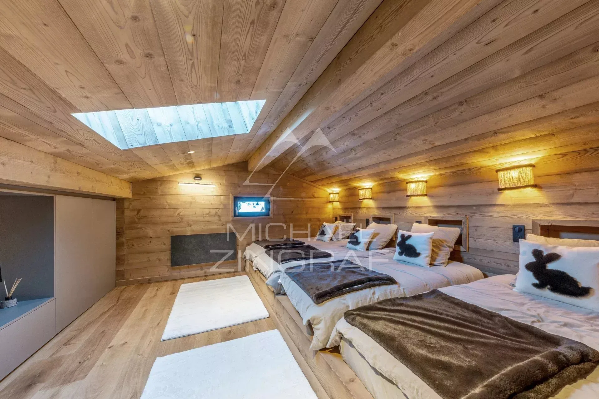 Appartement attique rénové Rochebrune - Quatre chambres - Vues panoramiques - 12
