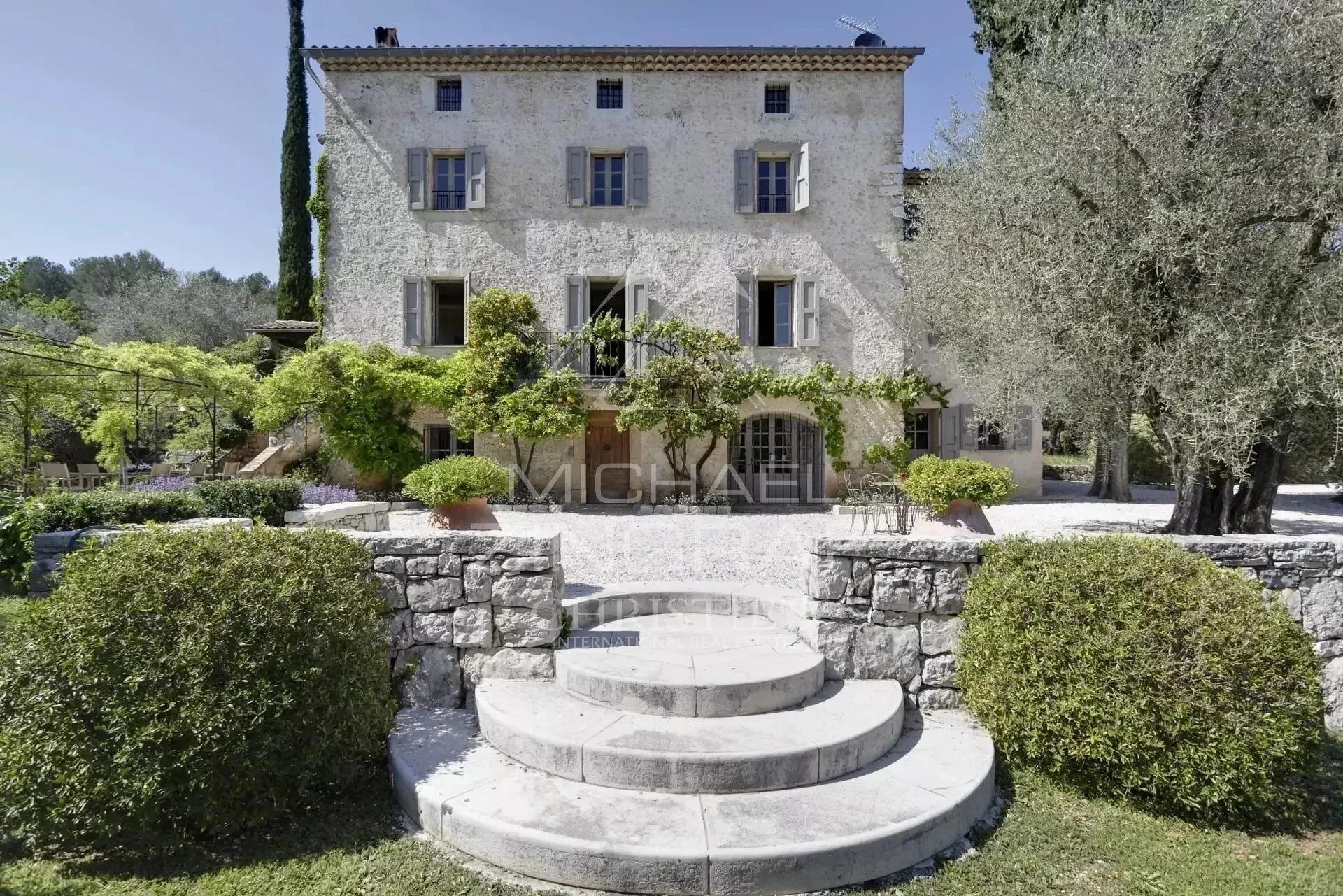 Roquefort-les-Pins : Authentique Bastide provençale - 2