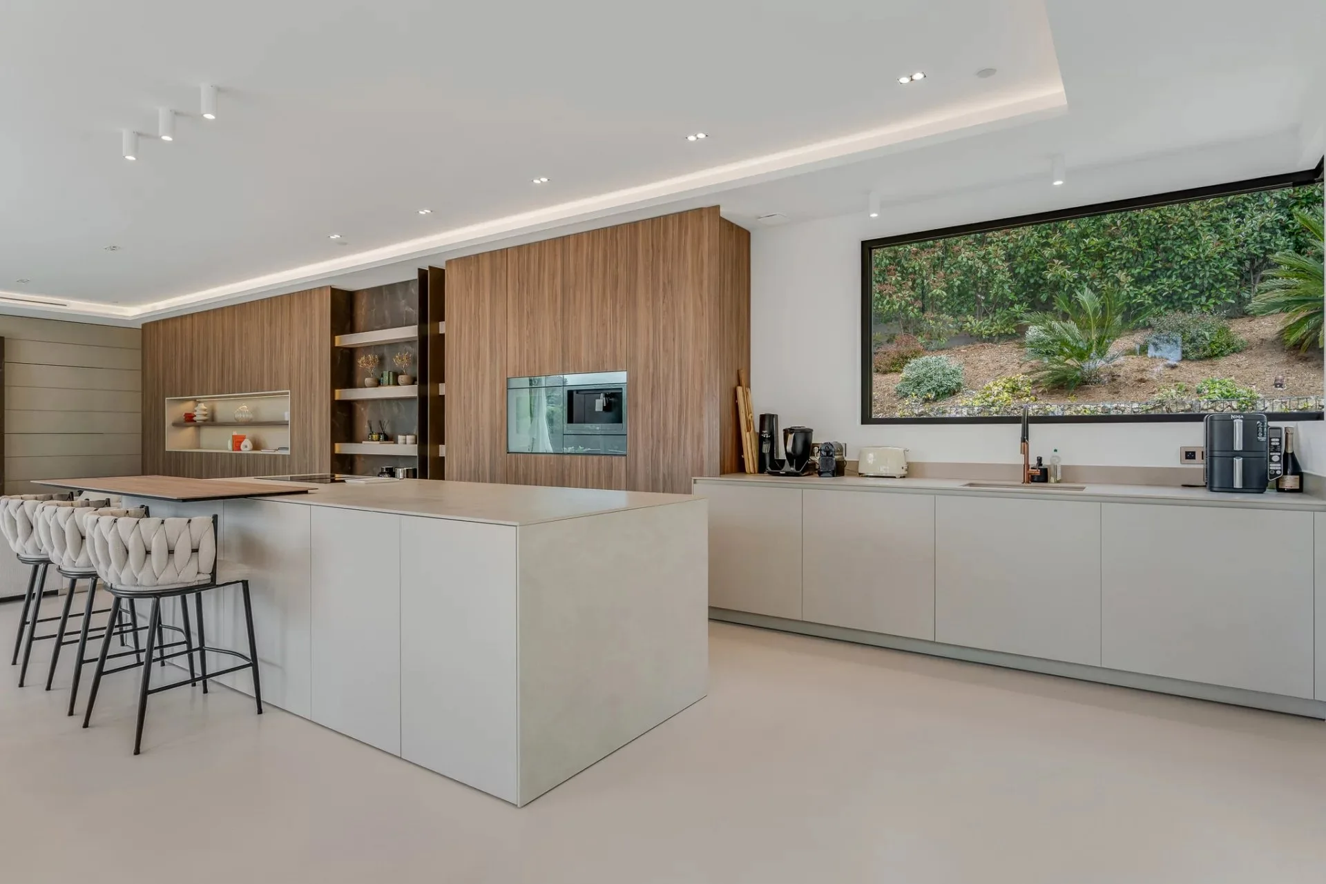 Superbe propriété contemporaine avec une magnifique vue sur la mer à Escalet - 5