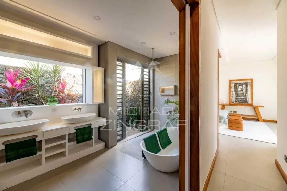 Villa de Luxe 4 Chambres au Style Balinais | Proche Grand Baie - 11