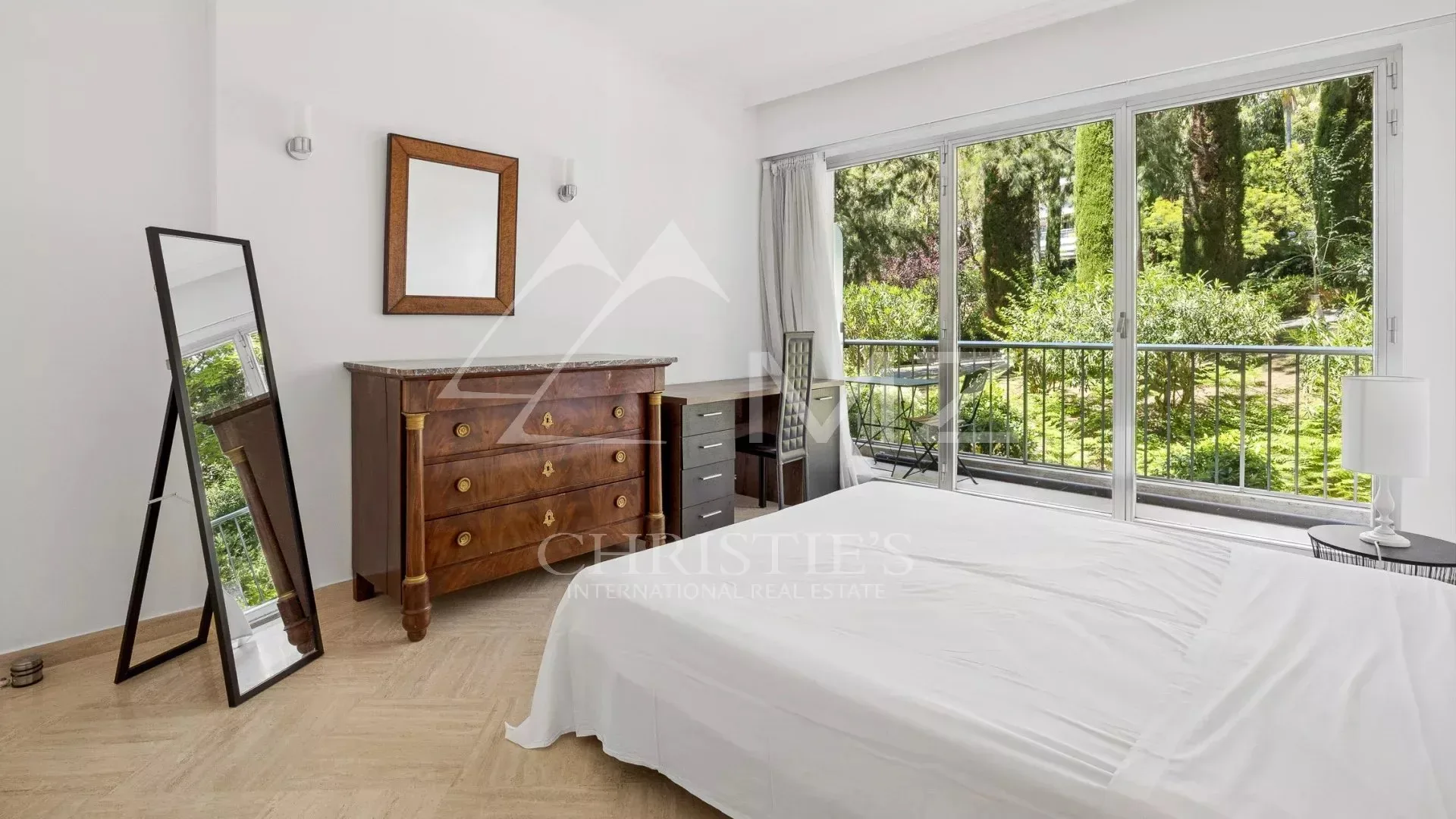 Appartement a fort potentiel dans le quartier prisé de la Californie - 5
