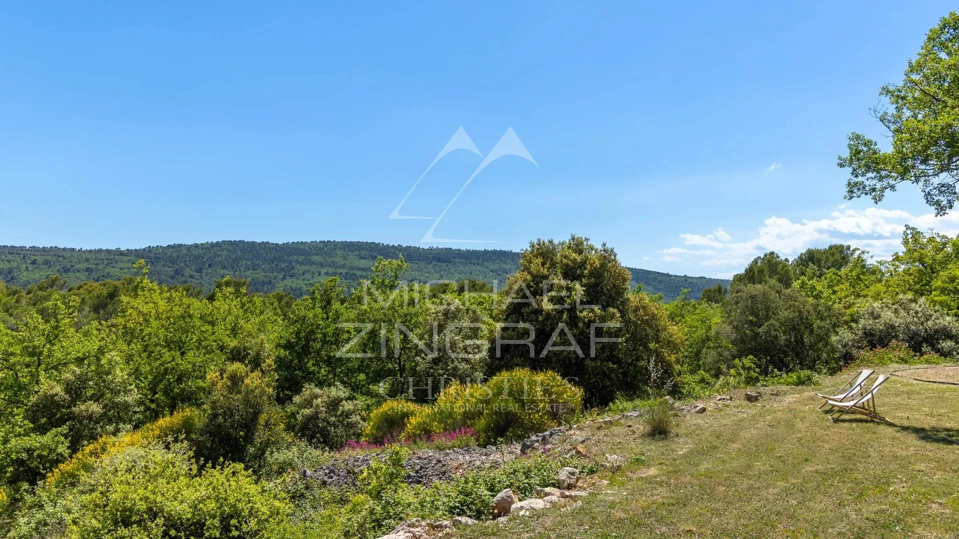 Propriété d’Exception – Domaine Privé de 10 Hectares avec Vue Panoramique - 6