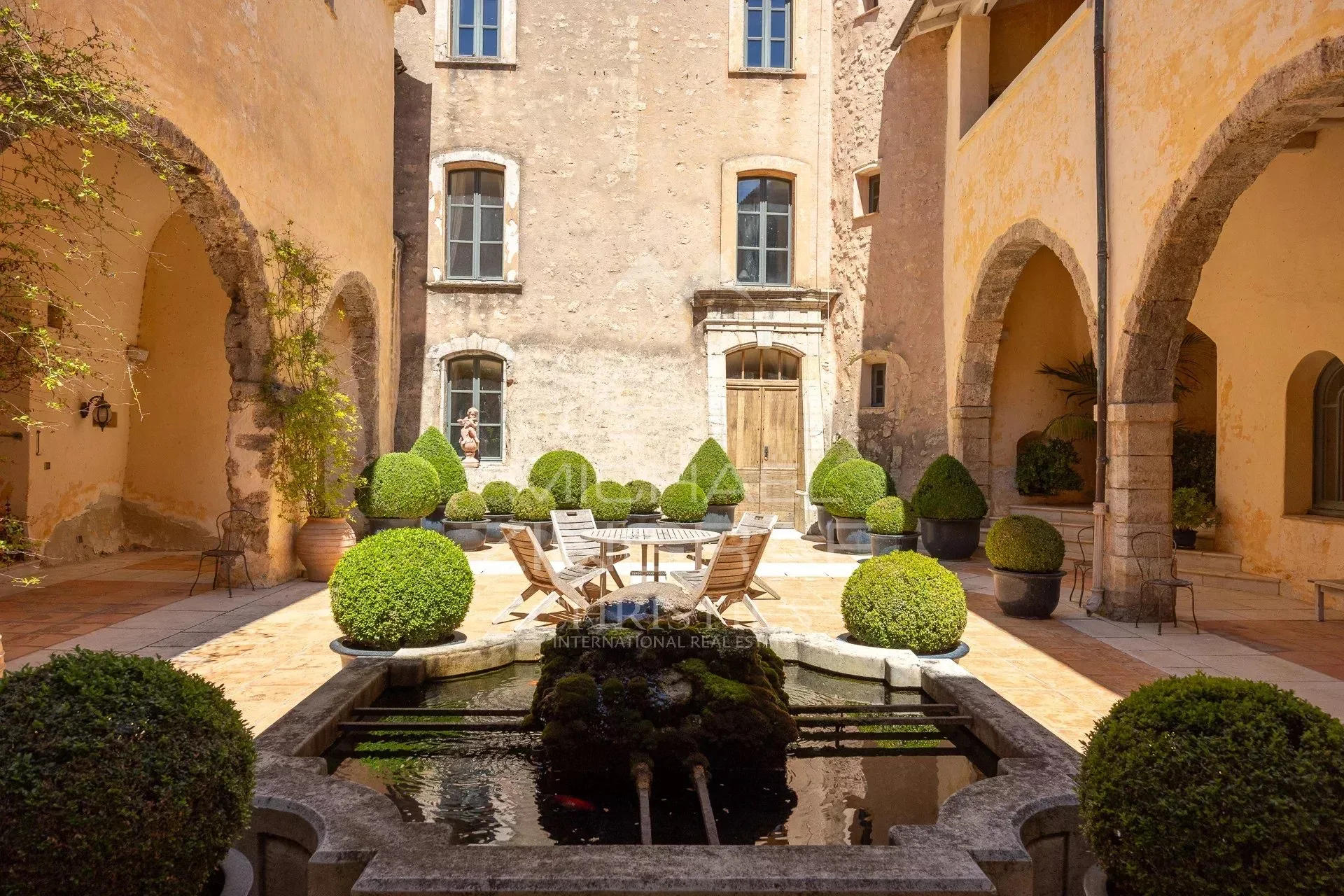 Chateau remarquable - 7