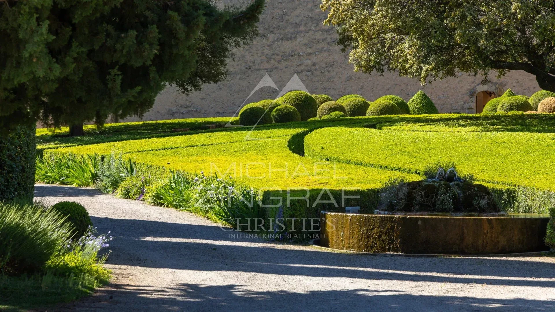 Chateau remarquable - 3