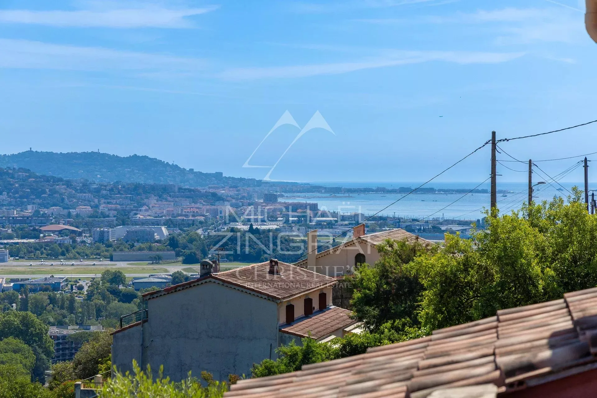 PROPRIÉTÉ DE CHARME VUE MER SECTEUR LES TERMES - 3