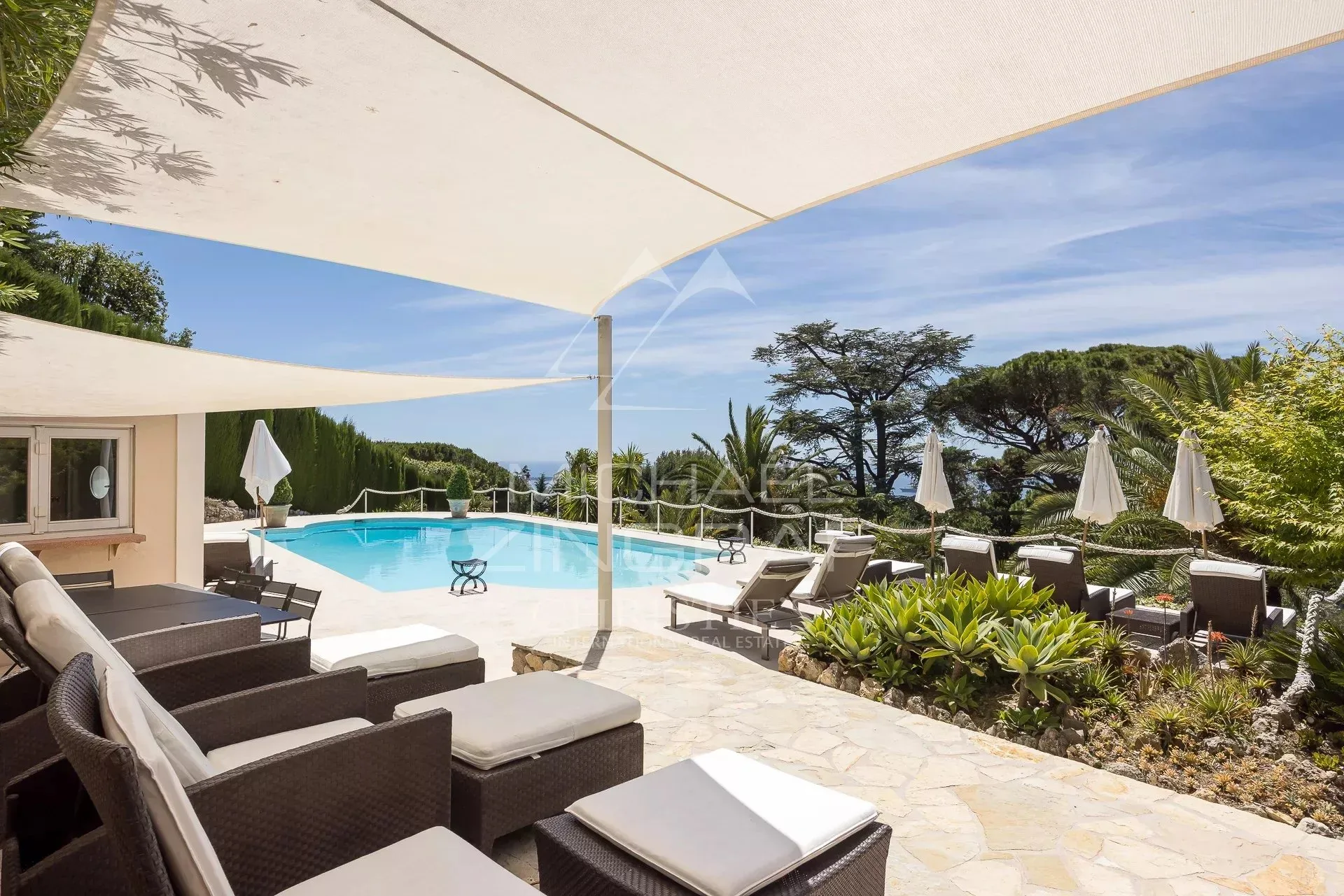 Co - EXCLUSIVITE - Cannes - Californie - Majestueuse maison de Maitre - 15