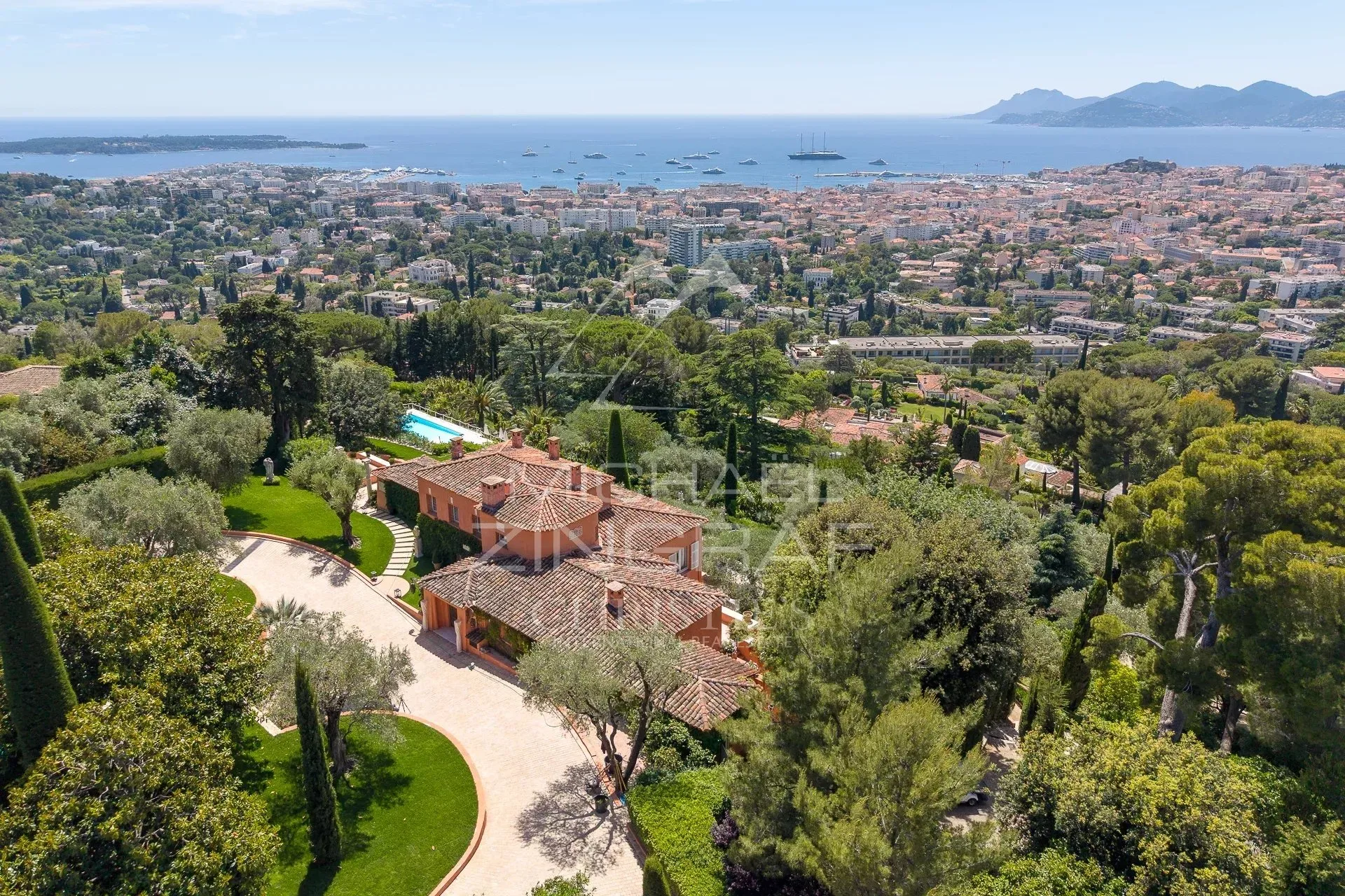 Co - EXCLUSIVITE - Cannes - Californie - Majestueuse maison de Maitre - 17