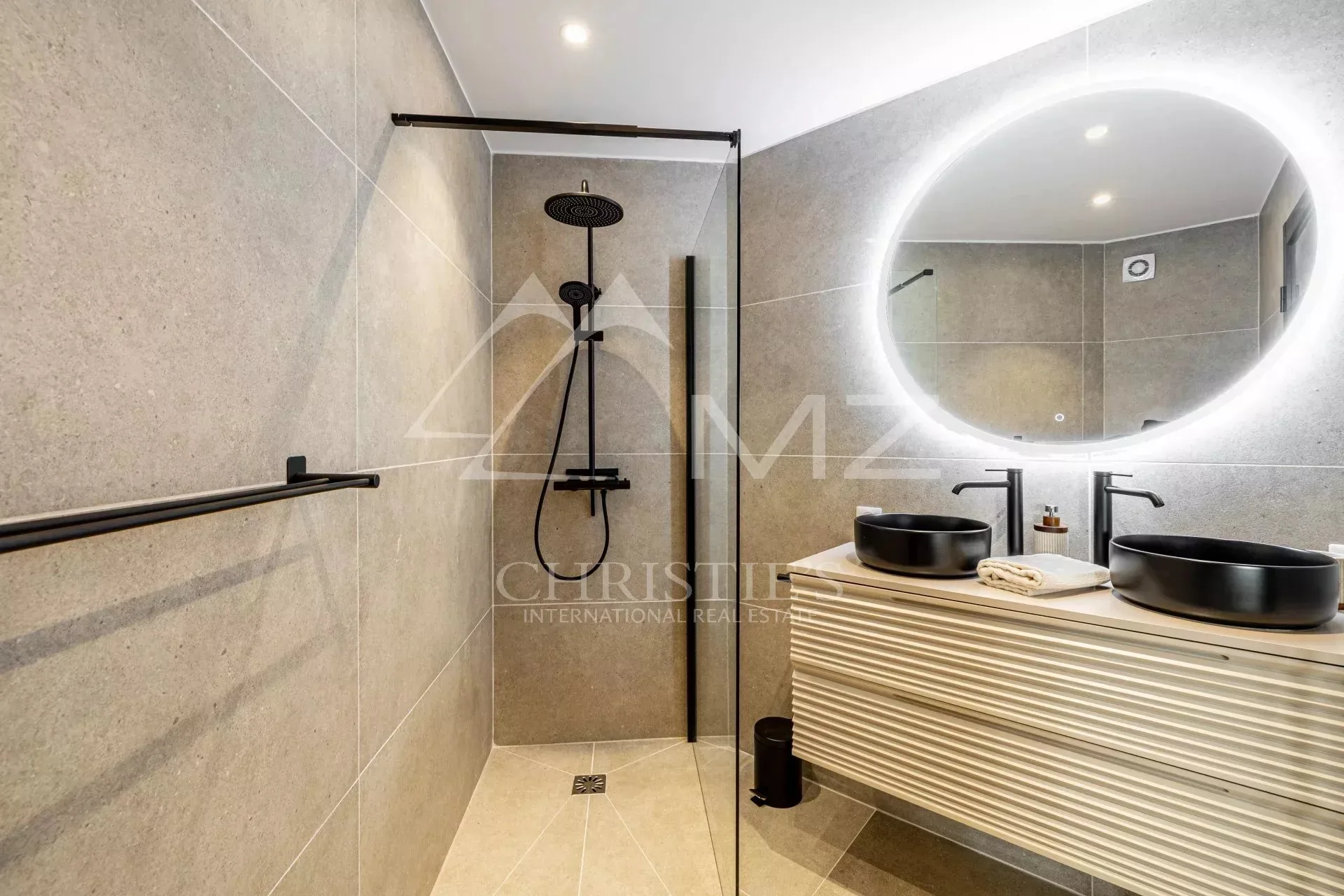 Superbe appartement 3 pièces dans une résidence au calme - 14