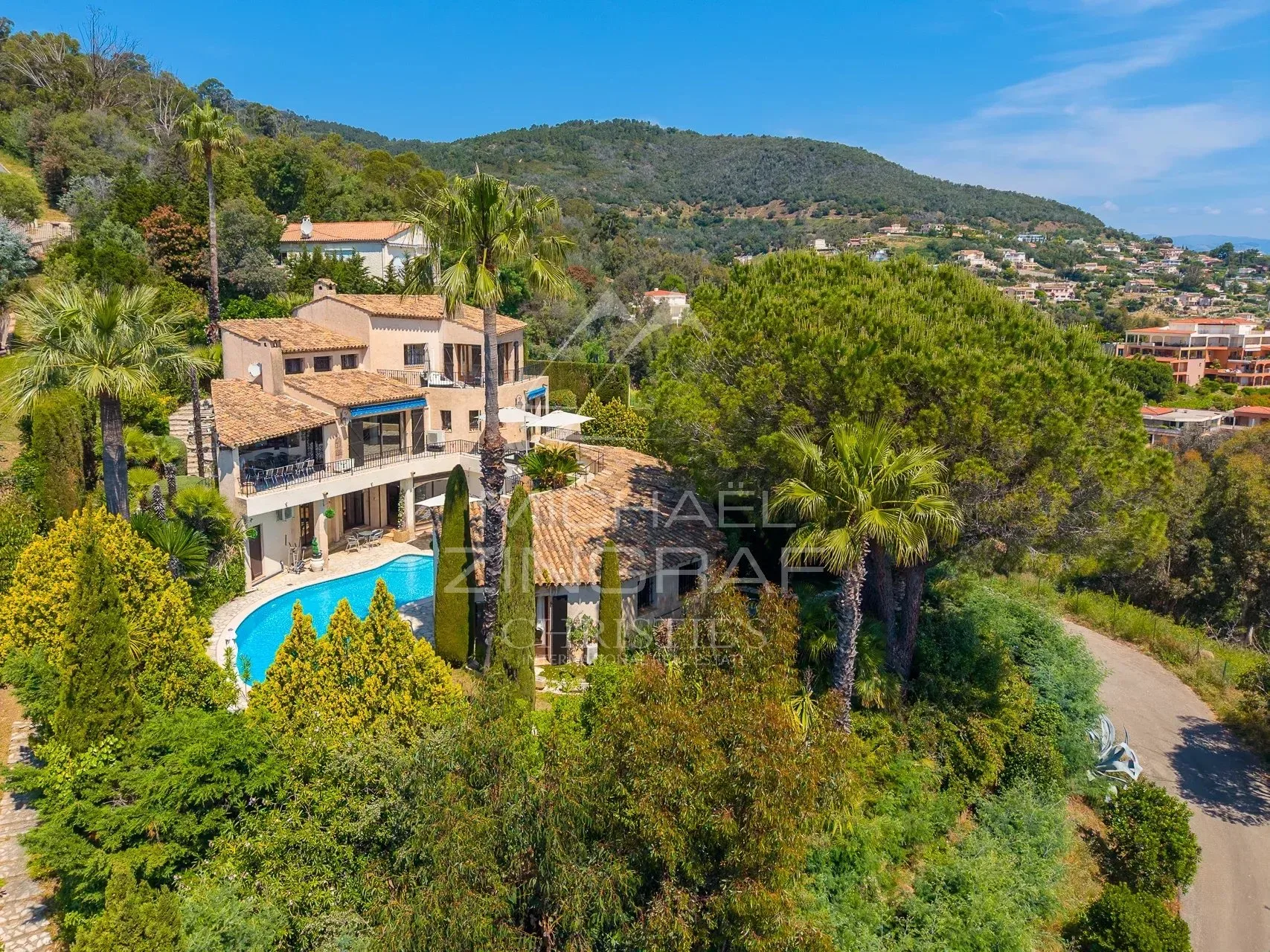 Proche Cannes – Mandelieu la Napoule – Propriété vue mer - 11