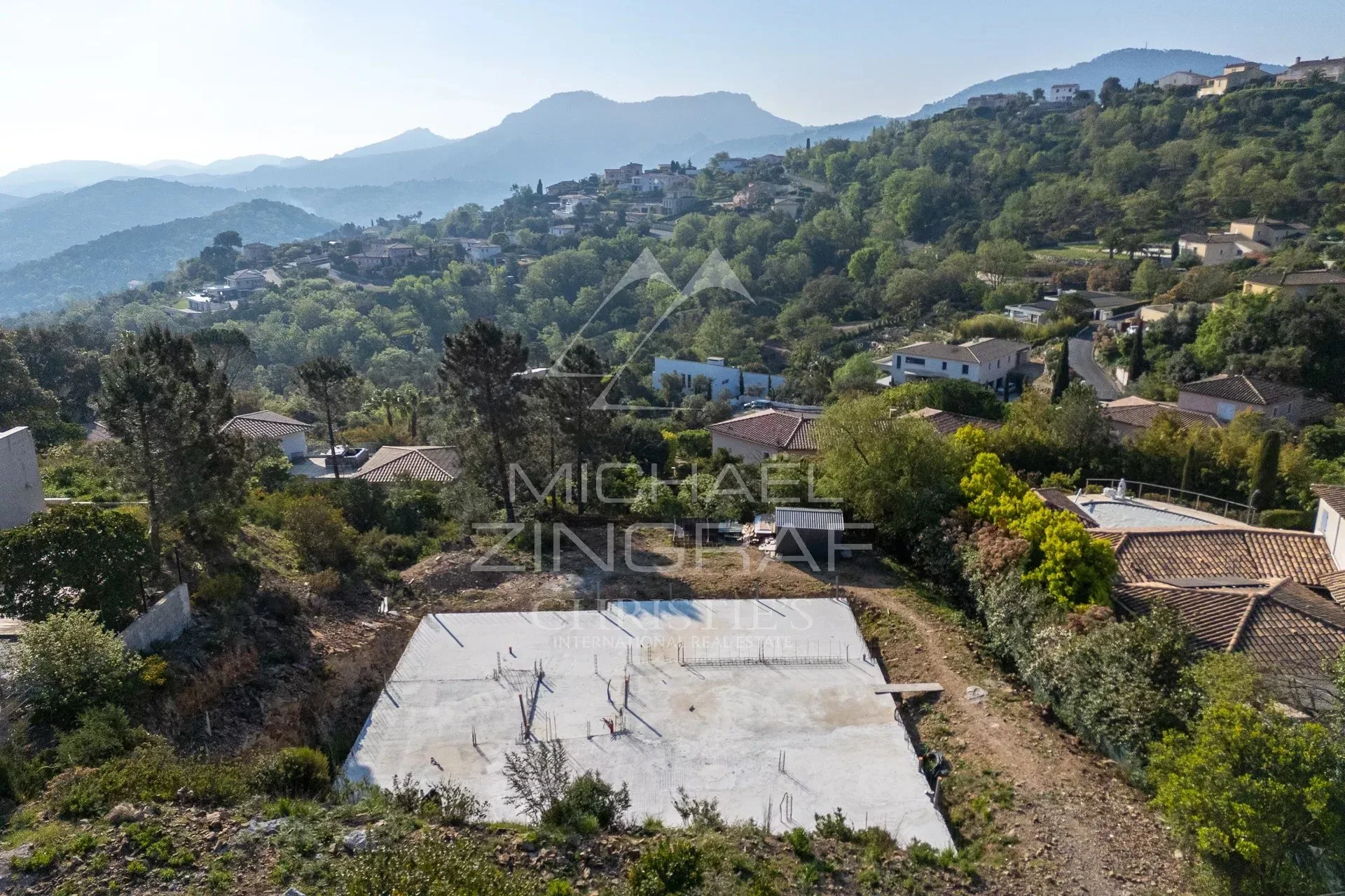 Terrain avec projet prêt à construire et vue imprenable - 8