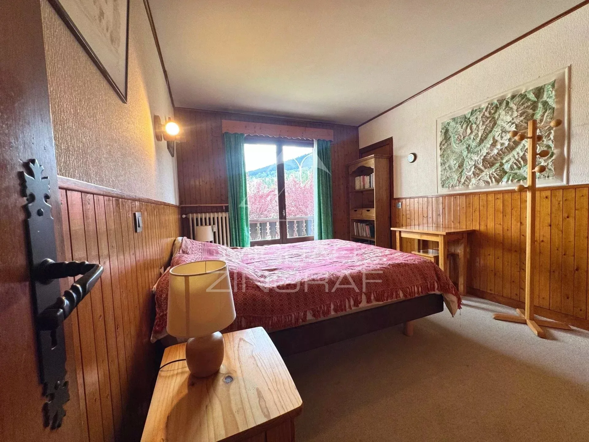 Appartement Jaillet 3 chambres - A rénover - Calme, vue & proche centre - 4