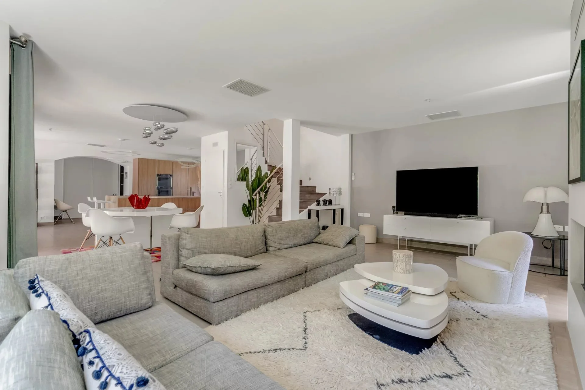 Gassin, aux portes de Saint-Tropez — Villa de prestige, domaine paysagé - 5