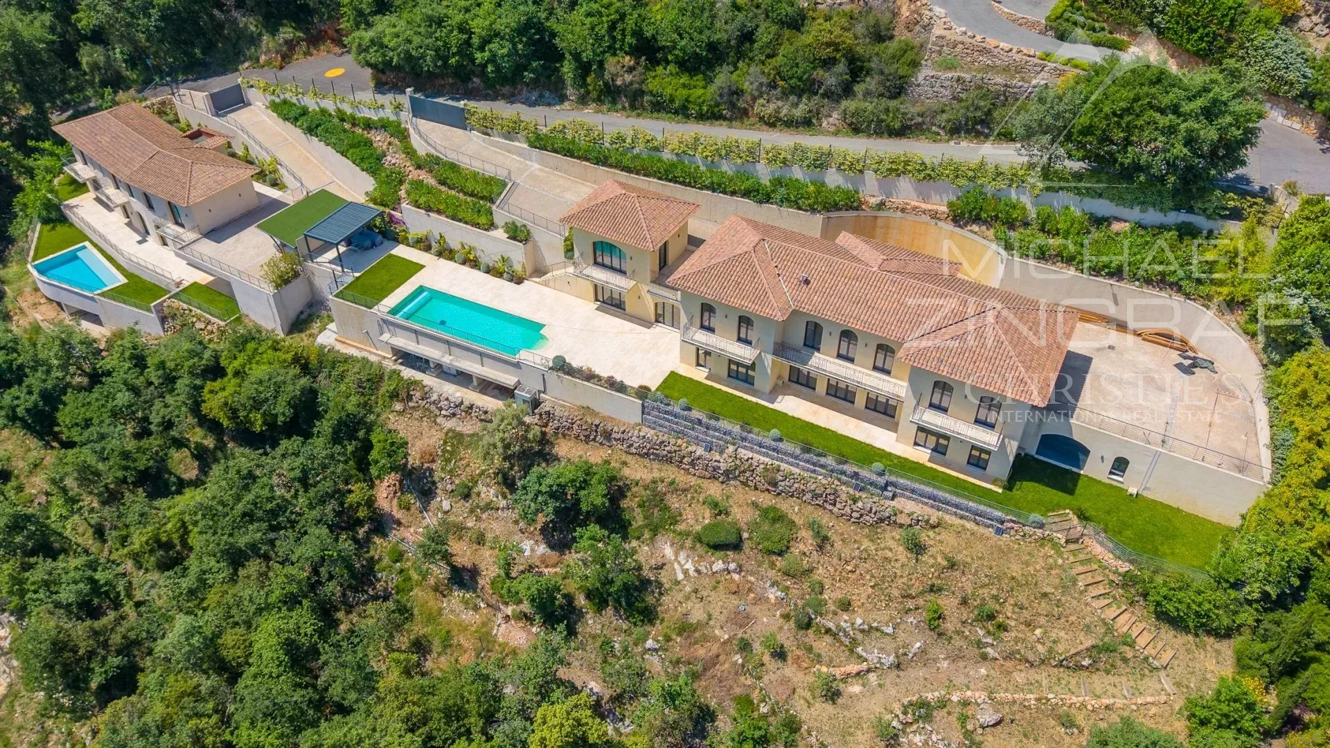 Propriétés de luxe à vendre à Spéracèdes