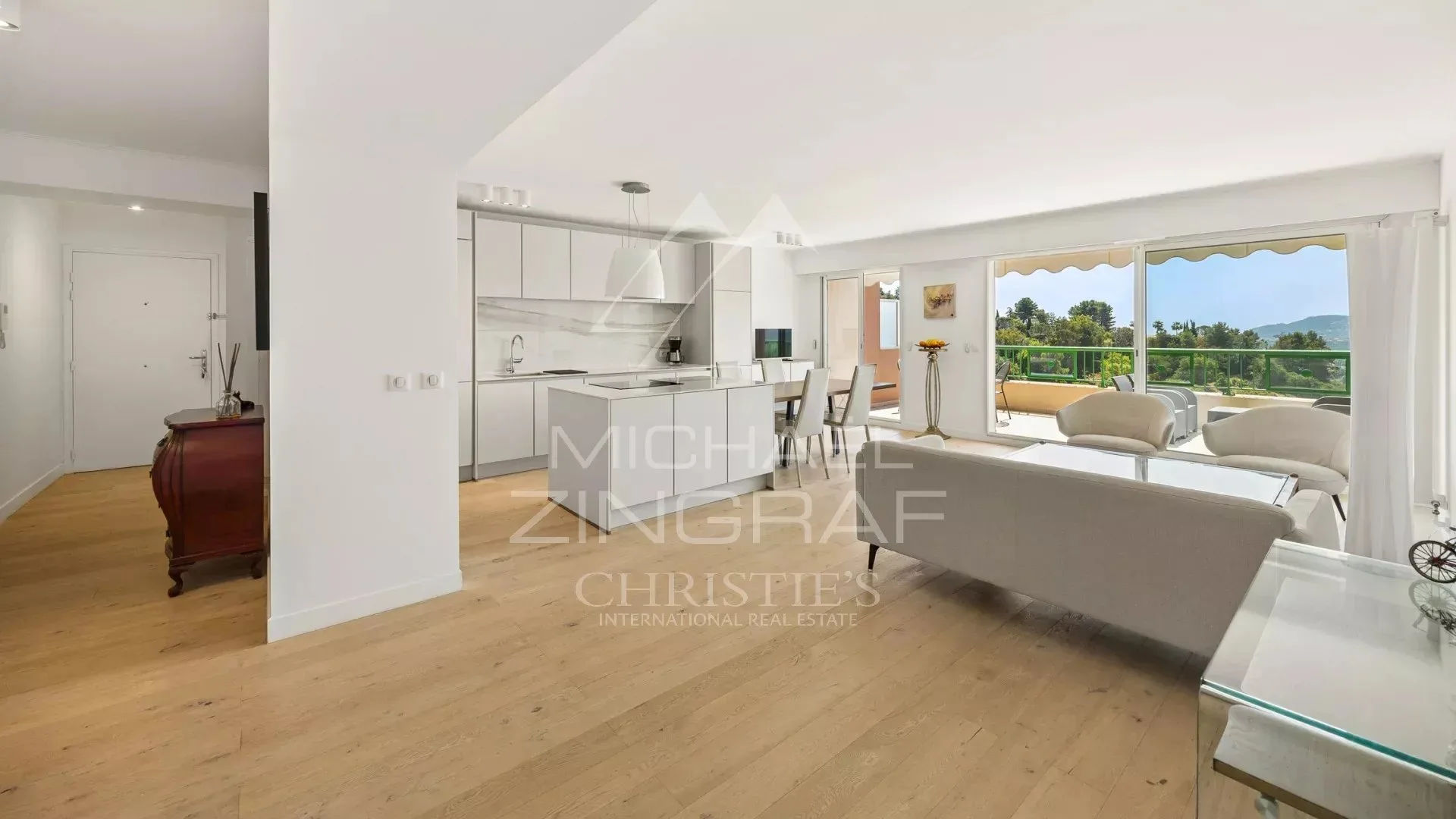 Appartement lumineux dans résidence sécurisée - 2