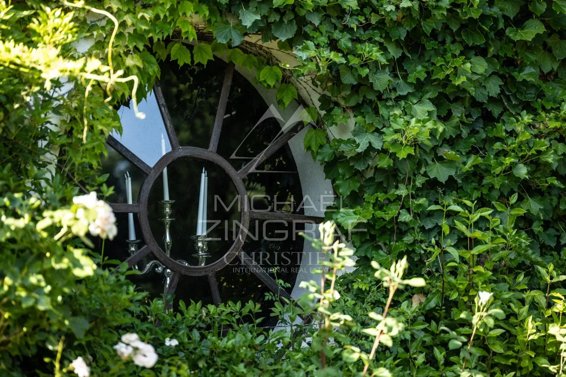 Exclusivité : Exceptionnelle Bastide du XVIIIe siècle aux portes de L’Isle-sur-la-Sorgue sur un parc de 6.3 ha avec salle de réception de prestige - 12
