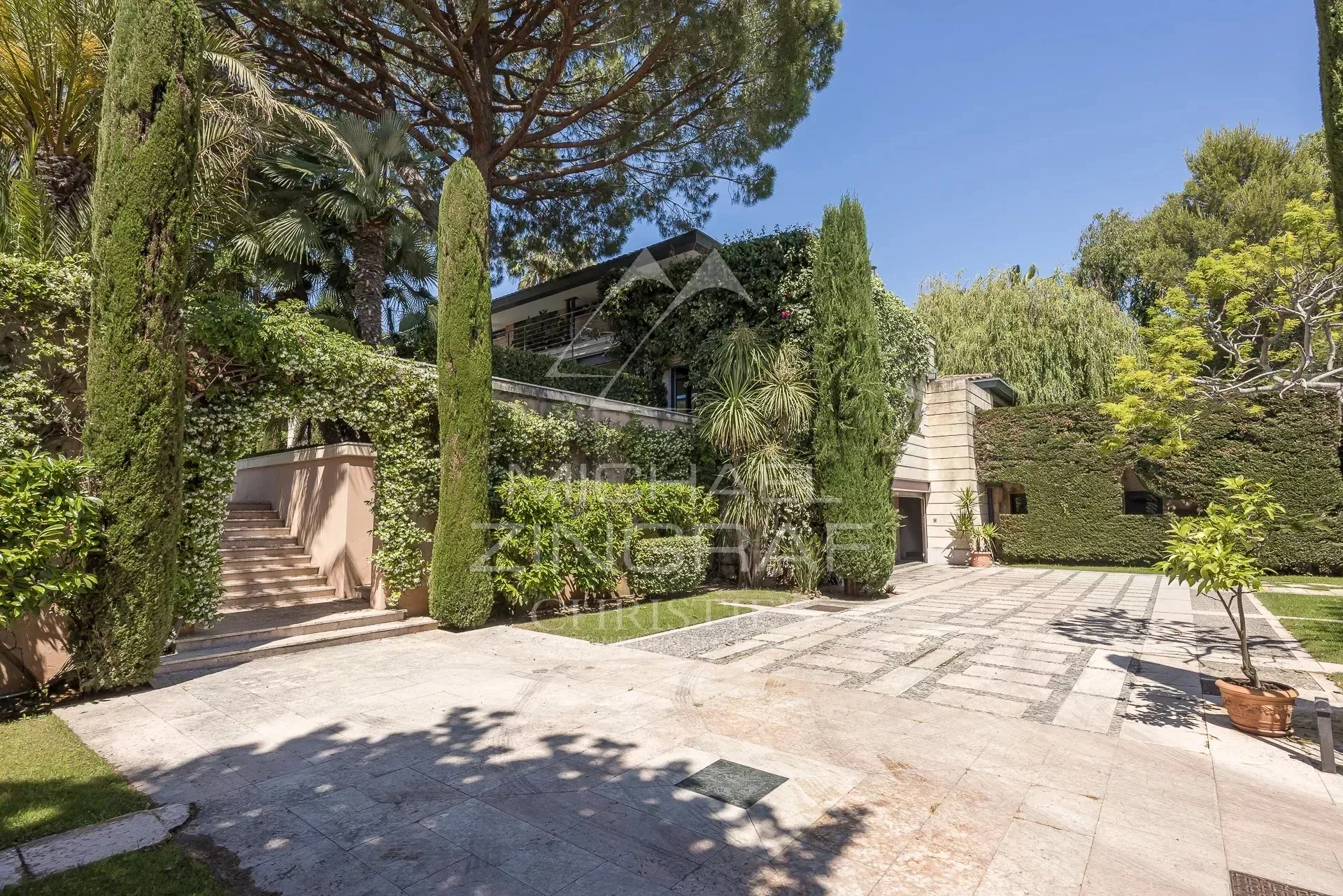Cap d’Antibes – Élégance contemporaine dans un domaine privé et sécurisé - 27
