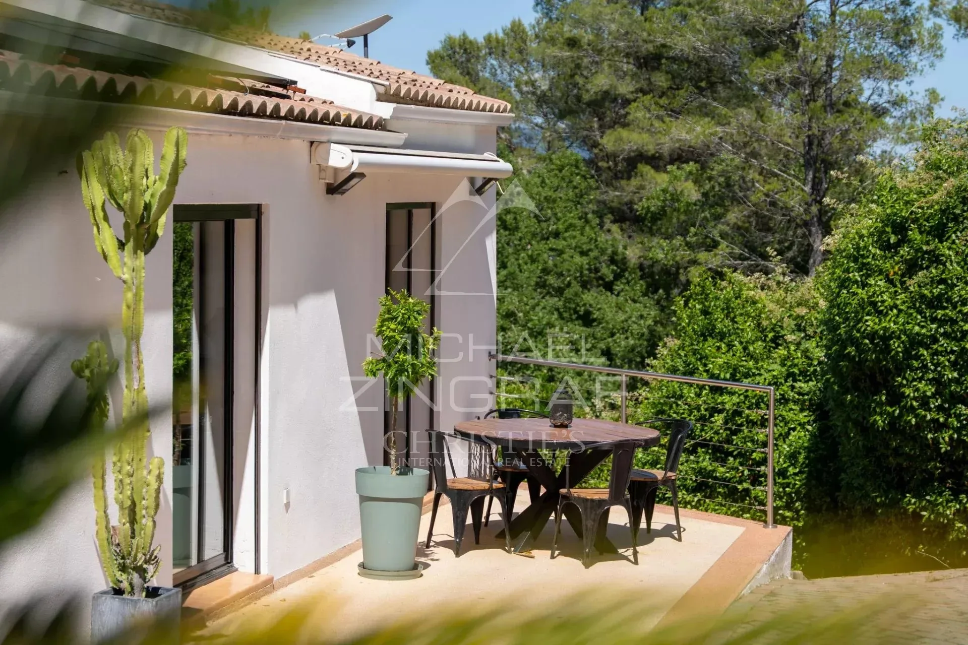 Villa contemporaine avec vue panoramique – Fayence / Tourrettes - 14