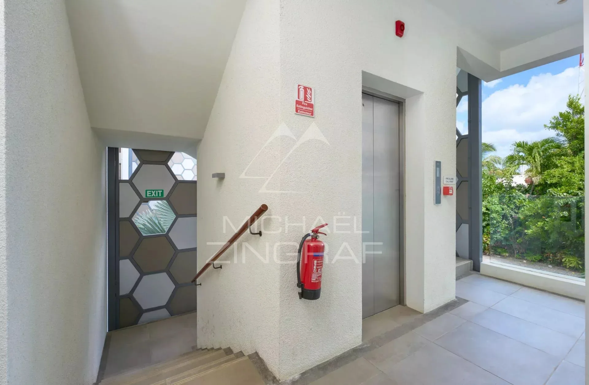 Élégant Appartement de 3 Chambres dans une Résidence Sécurisée à Pointe aux Canonniers - 22