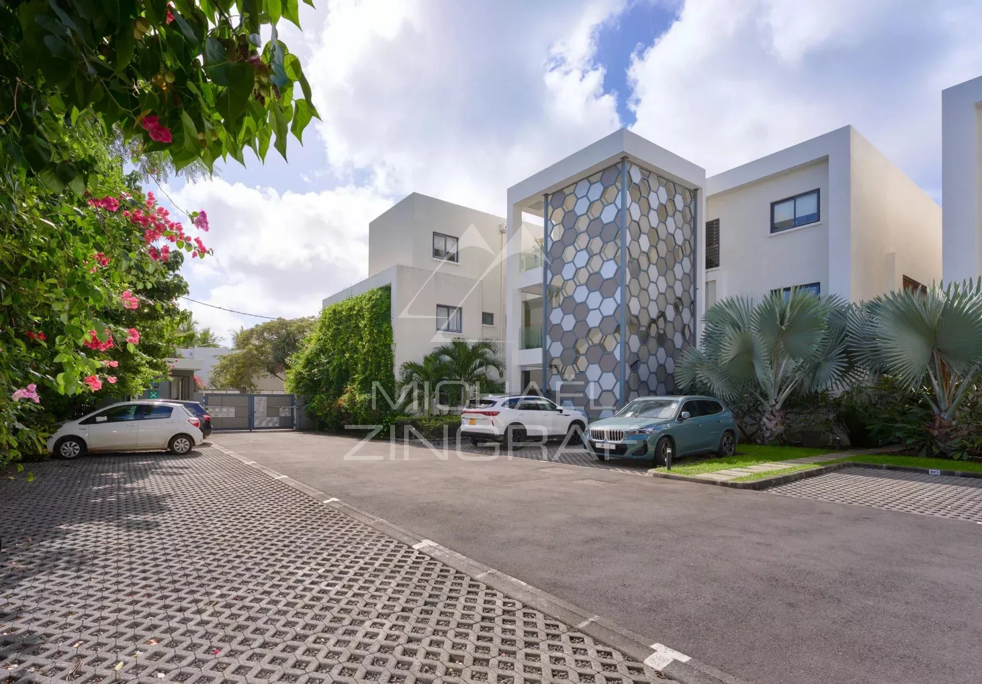 Élégant Appartement de 3 Chambres dans une Résidence Sécurisée à Pointe aux Canonniers - 21