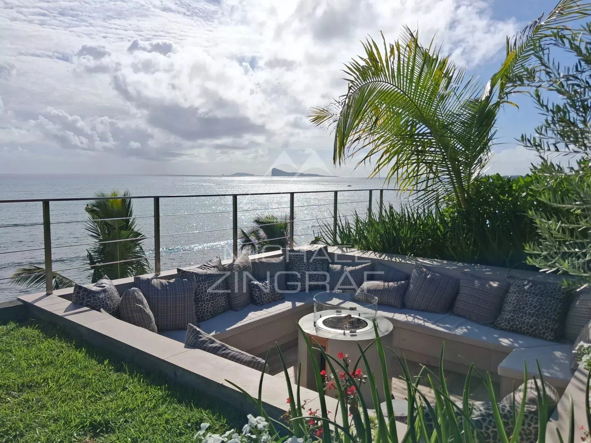 Penthouse d’Exception Pieds dans l’Eau à Pointe aux Canonniers - 13