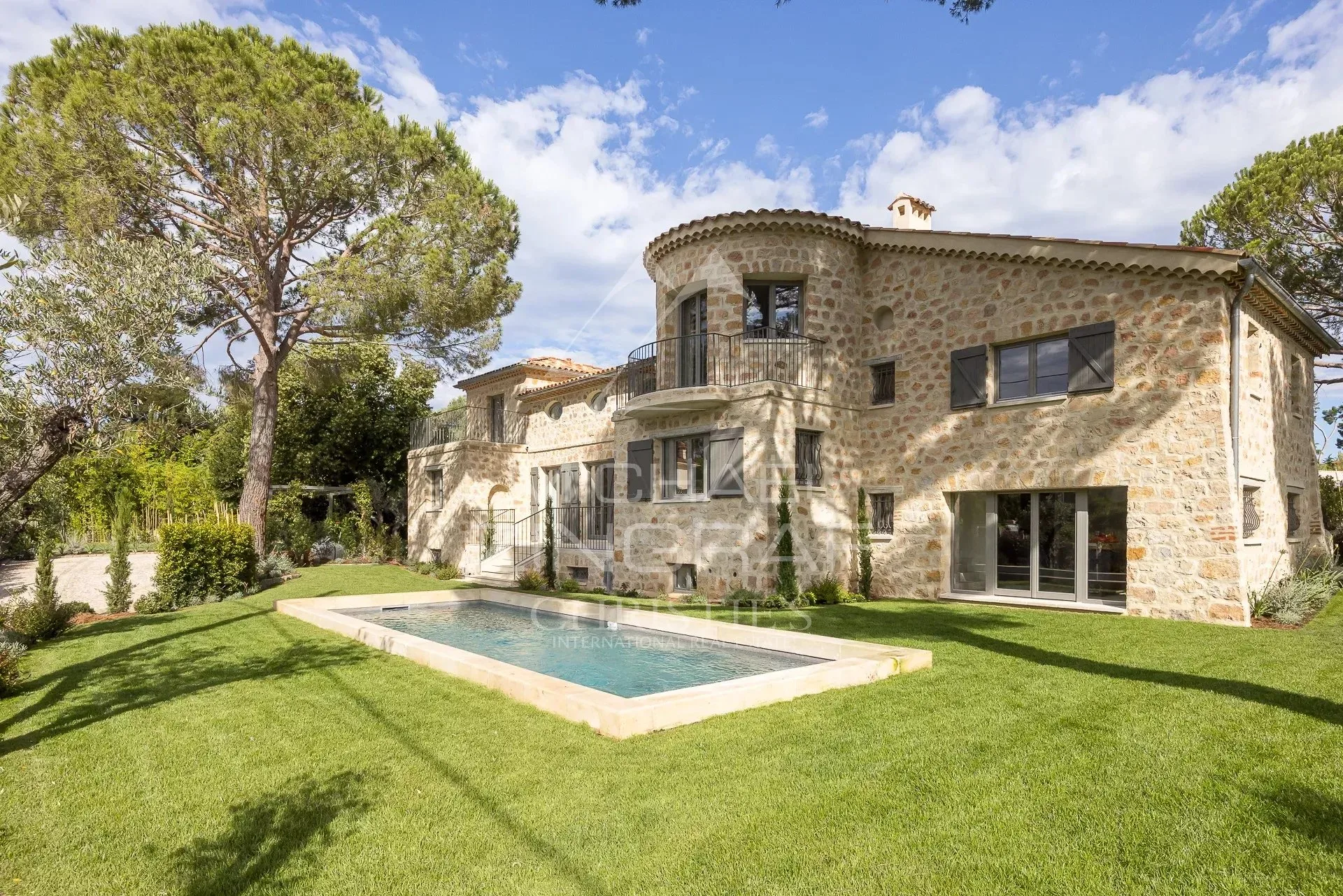 EXCLUSIVITÉ -Cap d’Antibes – Une Adresse d’Exception au Cœur de la Riviera - 12