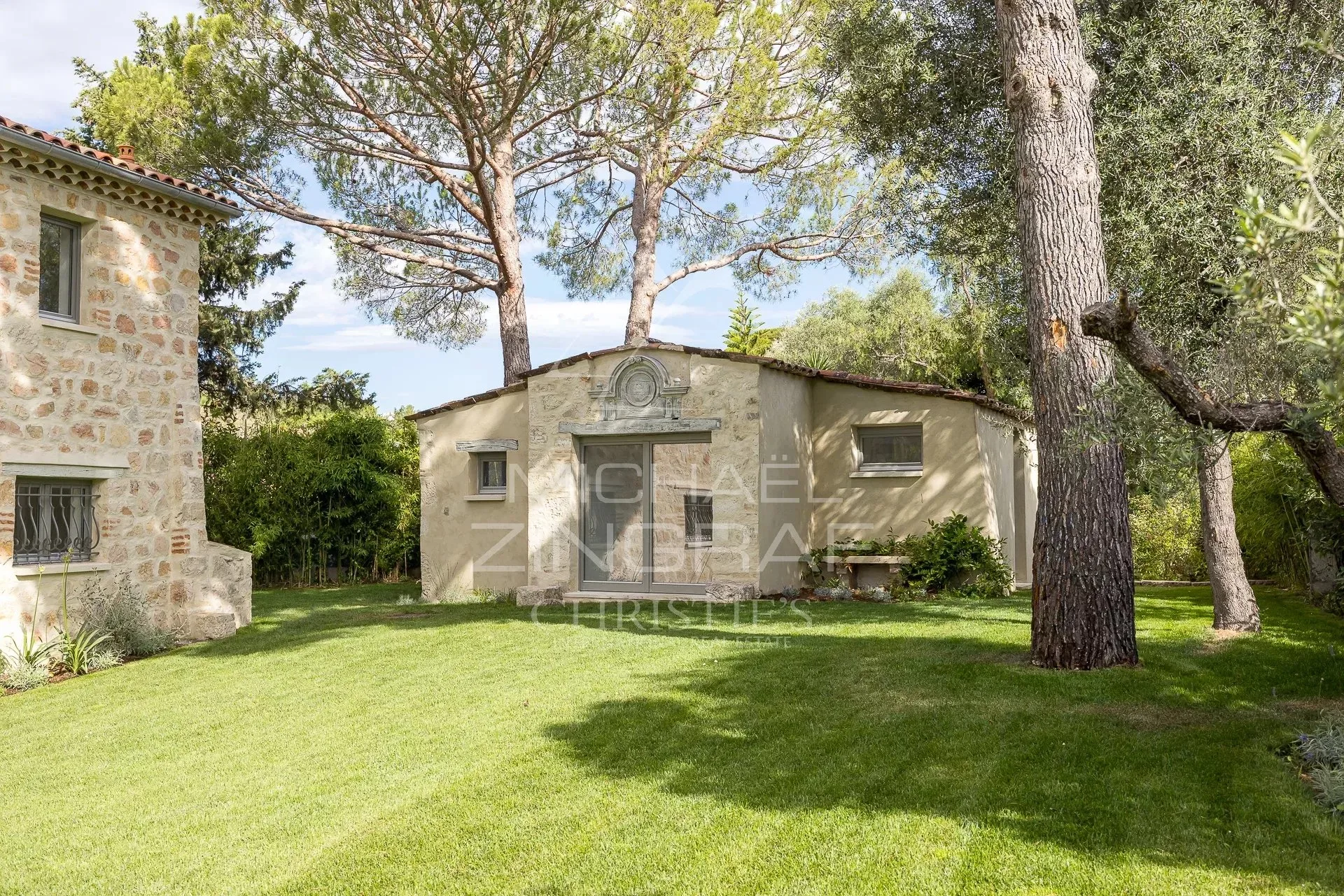 EXCLUSIVITÉ -Cap d’Antibes – Une Adresse d’Exception au Cœur de la Riviera - 24