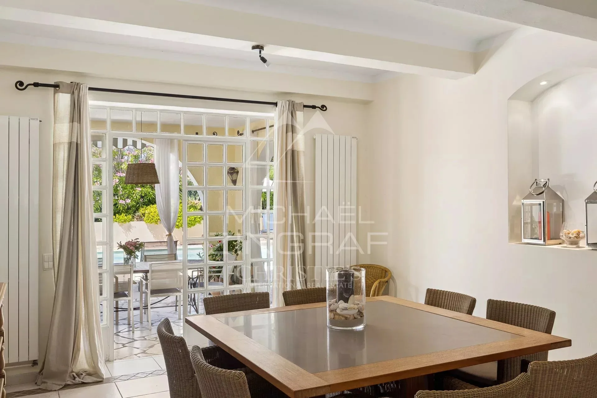 Cap d’Antibes – Élégante villa au calme absolu, à quelques pas des plages de la Garoupe - 16